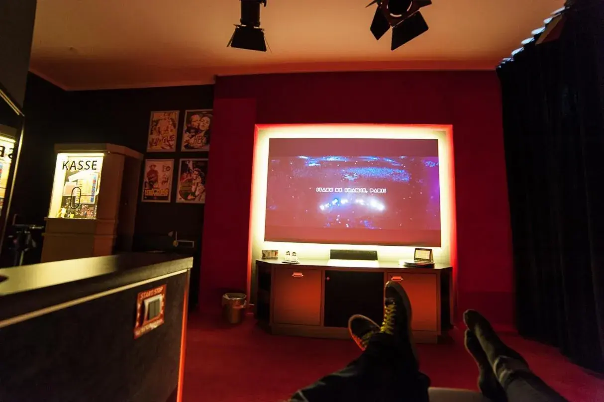 Decorative detail, TV/Entertainment Center in Hotel Sprenz