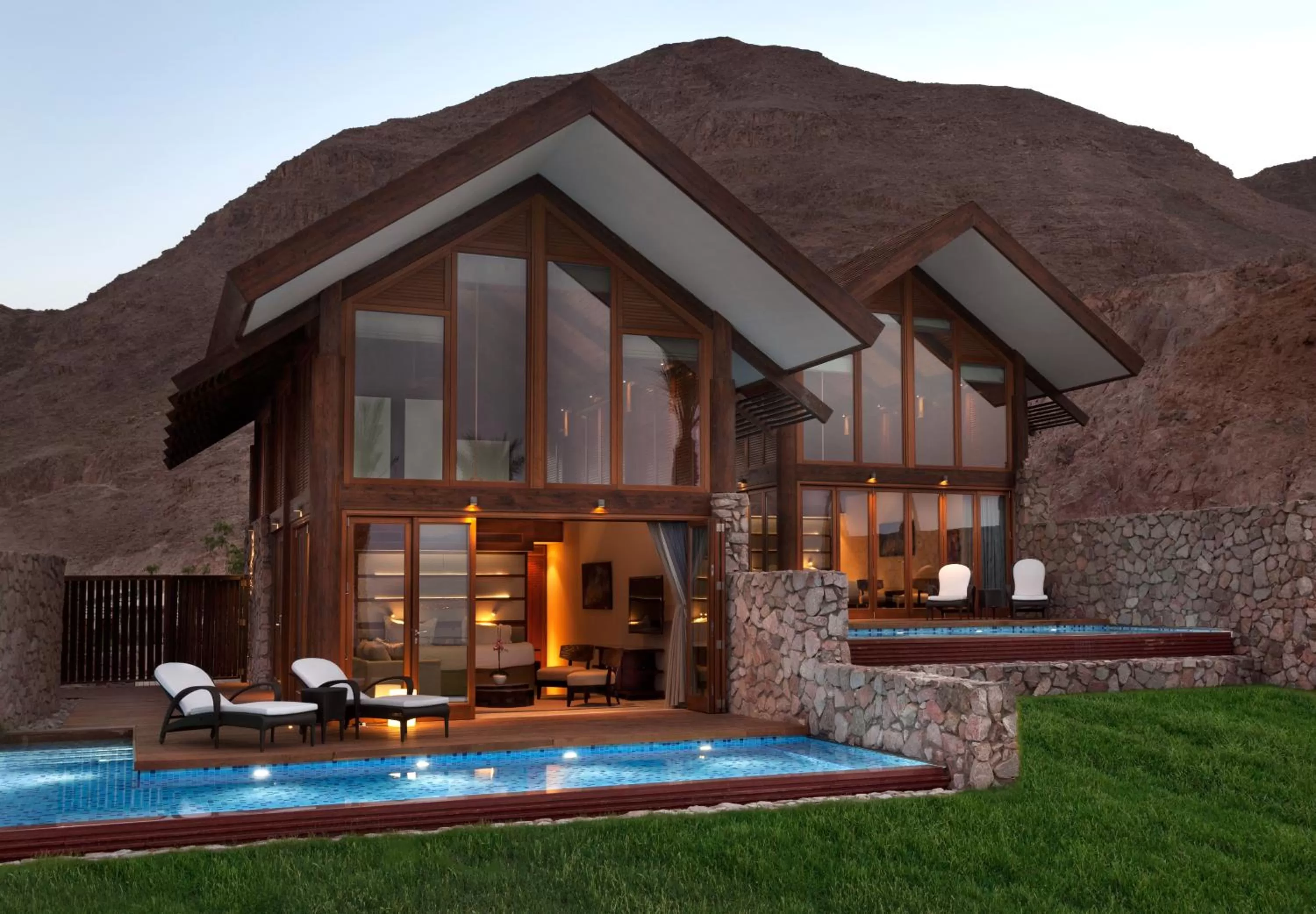 Balcony/Terrace in Herbert Samuel Royal Shangri-La Eilat