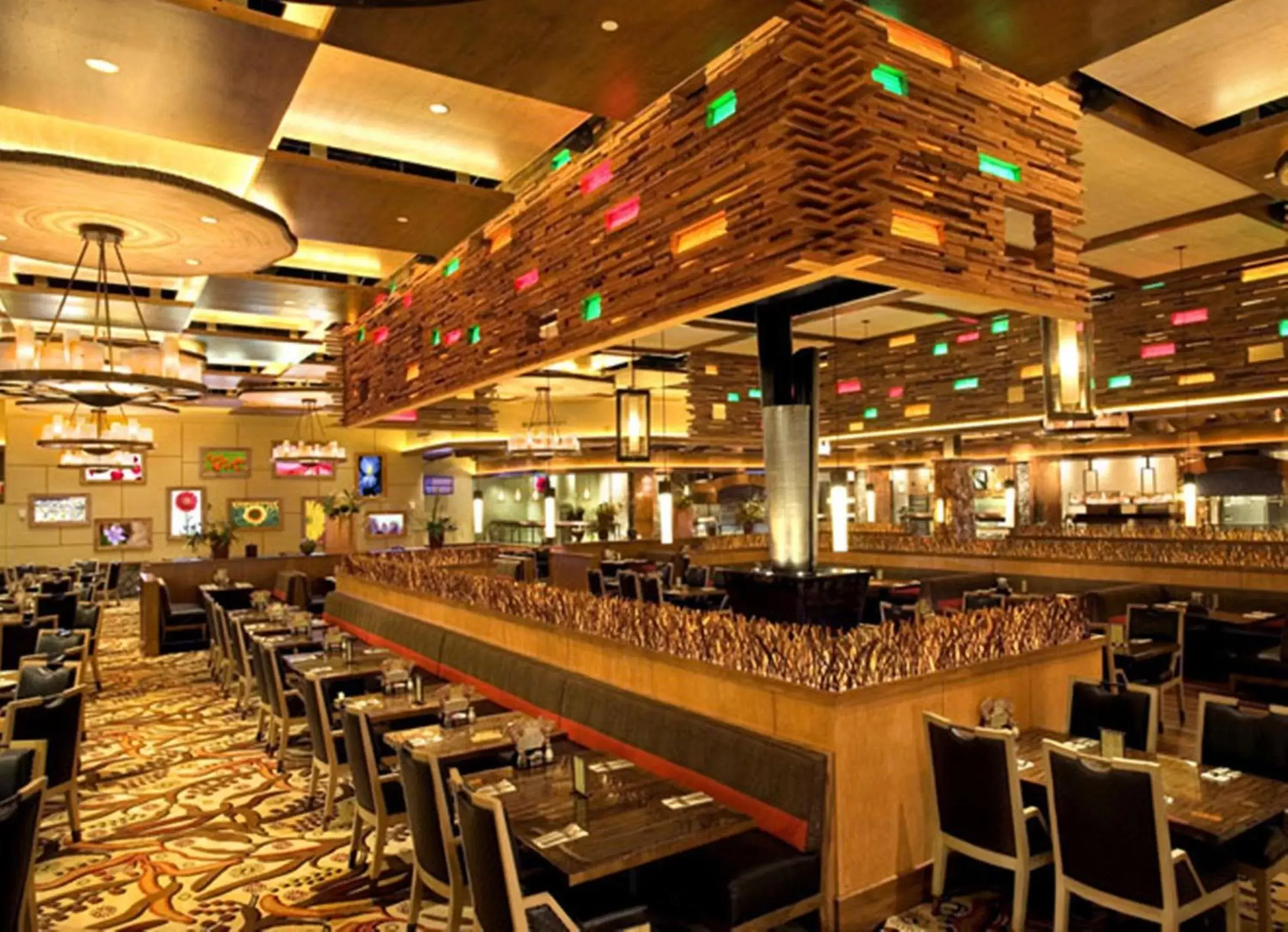 Restaurant/Places to Eat in Silverton Casino Lodge - Newly Renovated