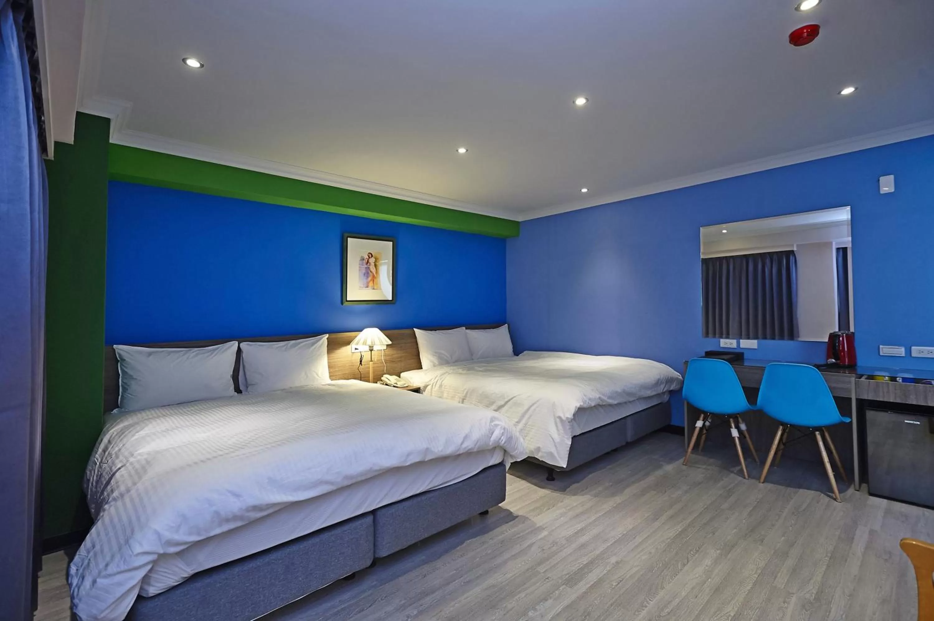 Bedroom in Lily Hotel