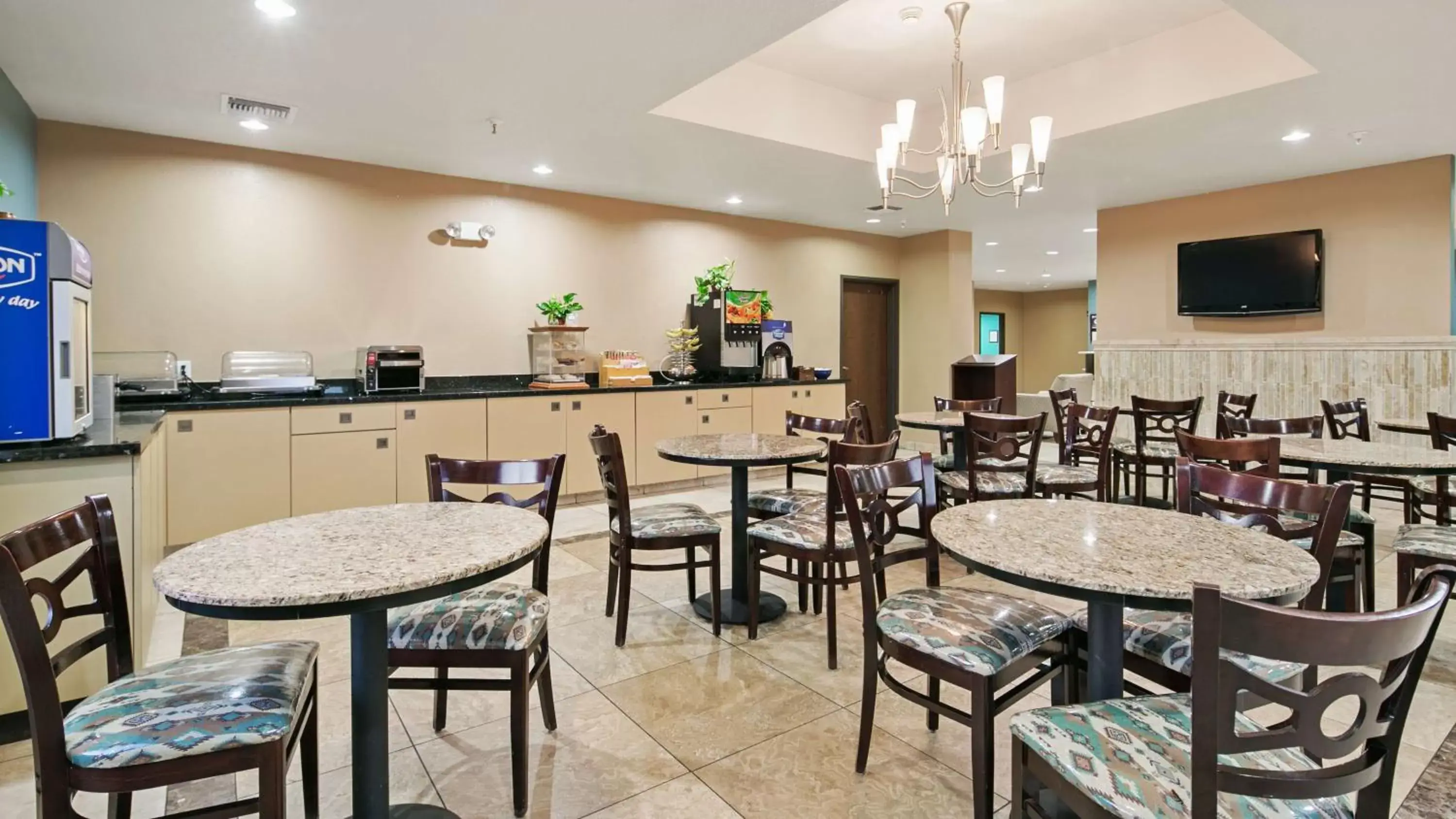 Restaurant/Places to Eat in Best Western Sonora Inn & Suites