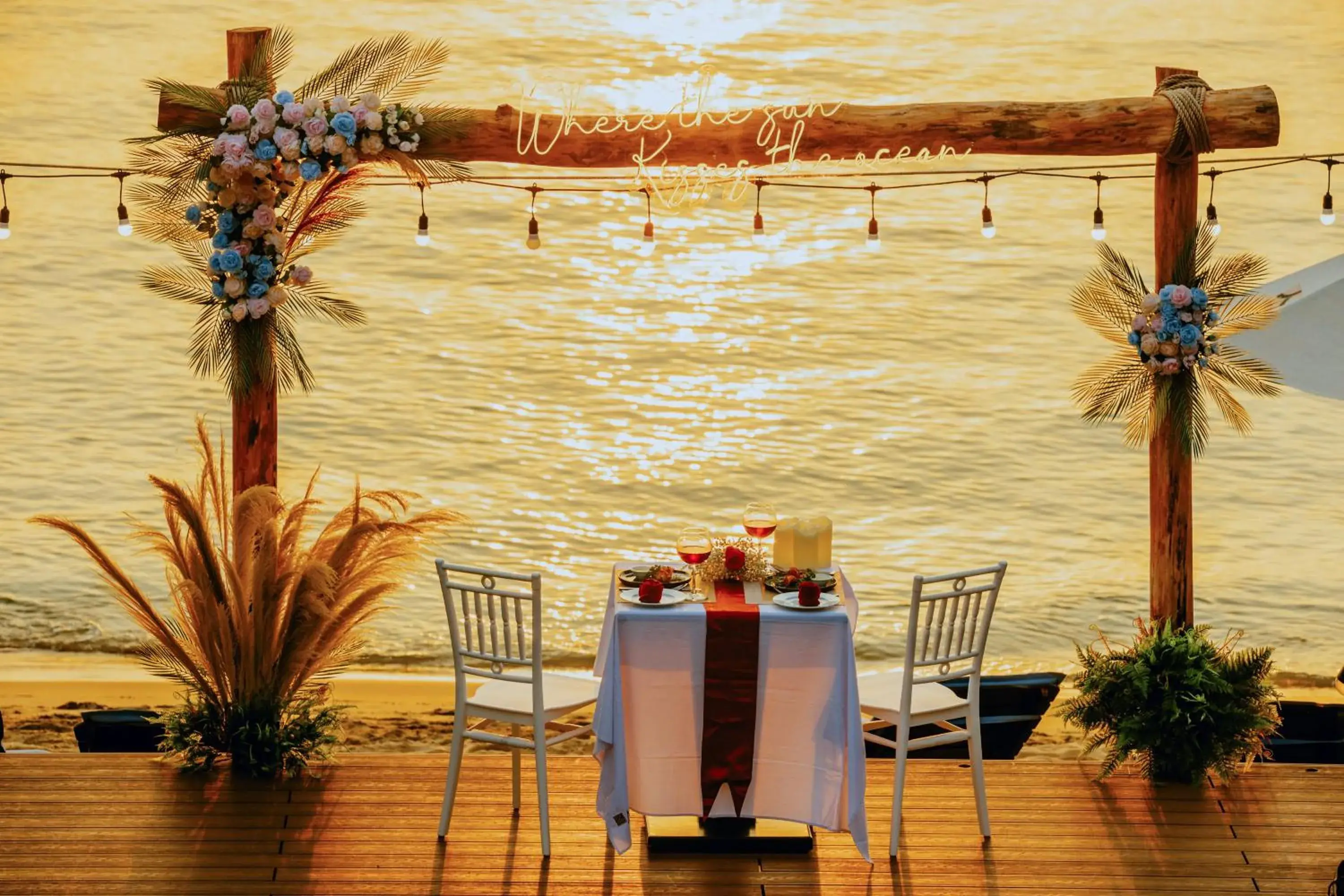 Banquet/Function facilities in Anja Beach Resort & Spa