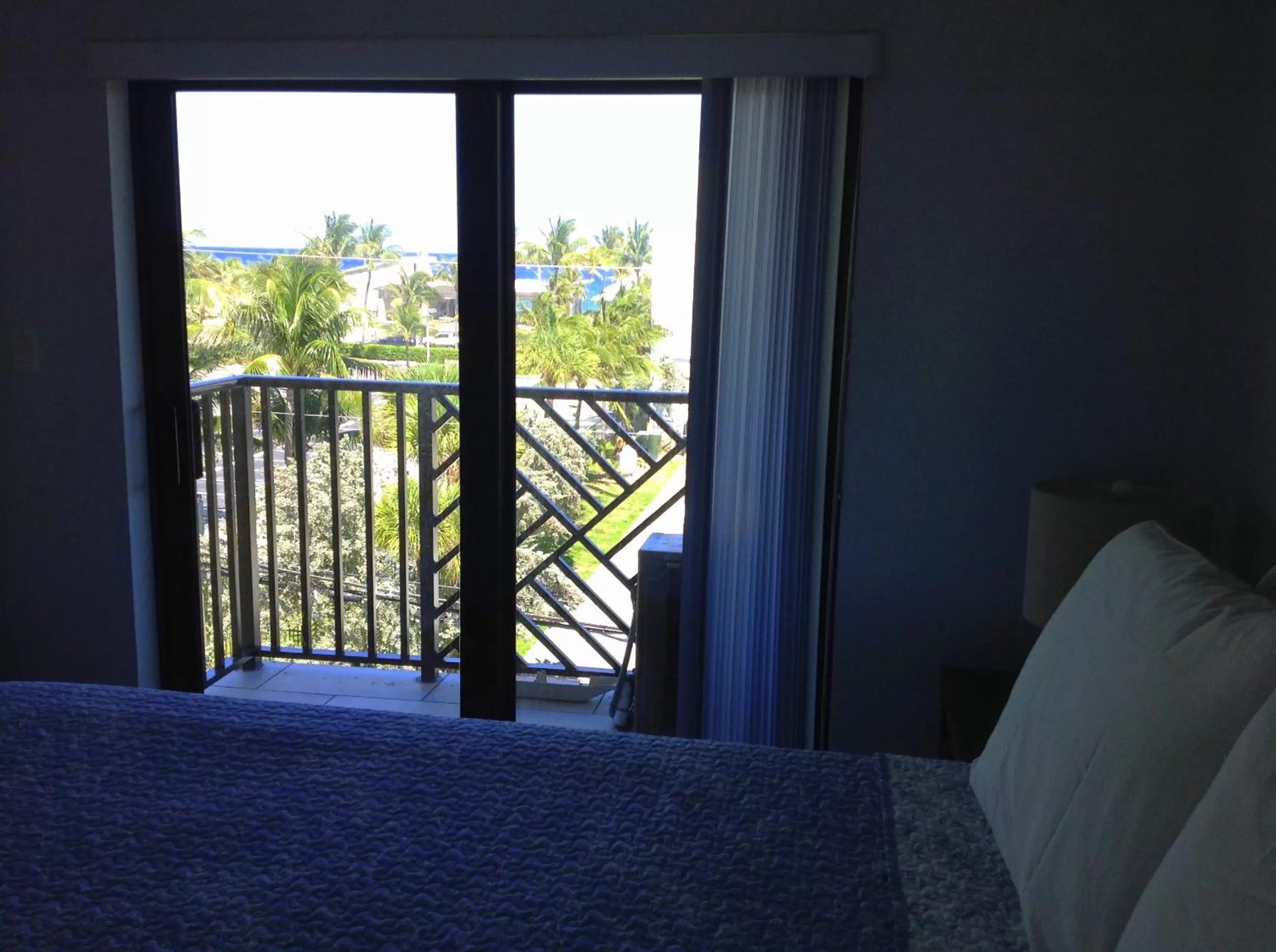View (from property/room), Bed in Vistalmar Beach Resort