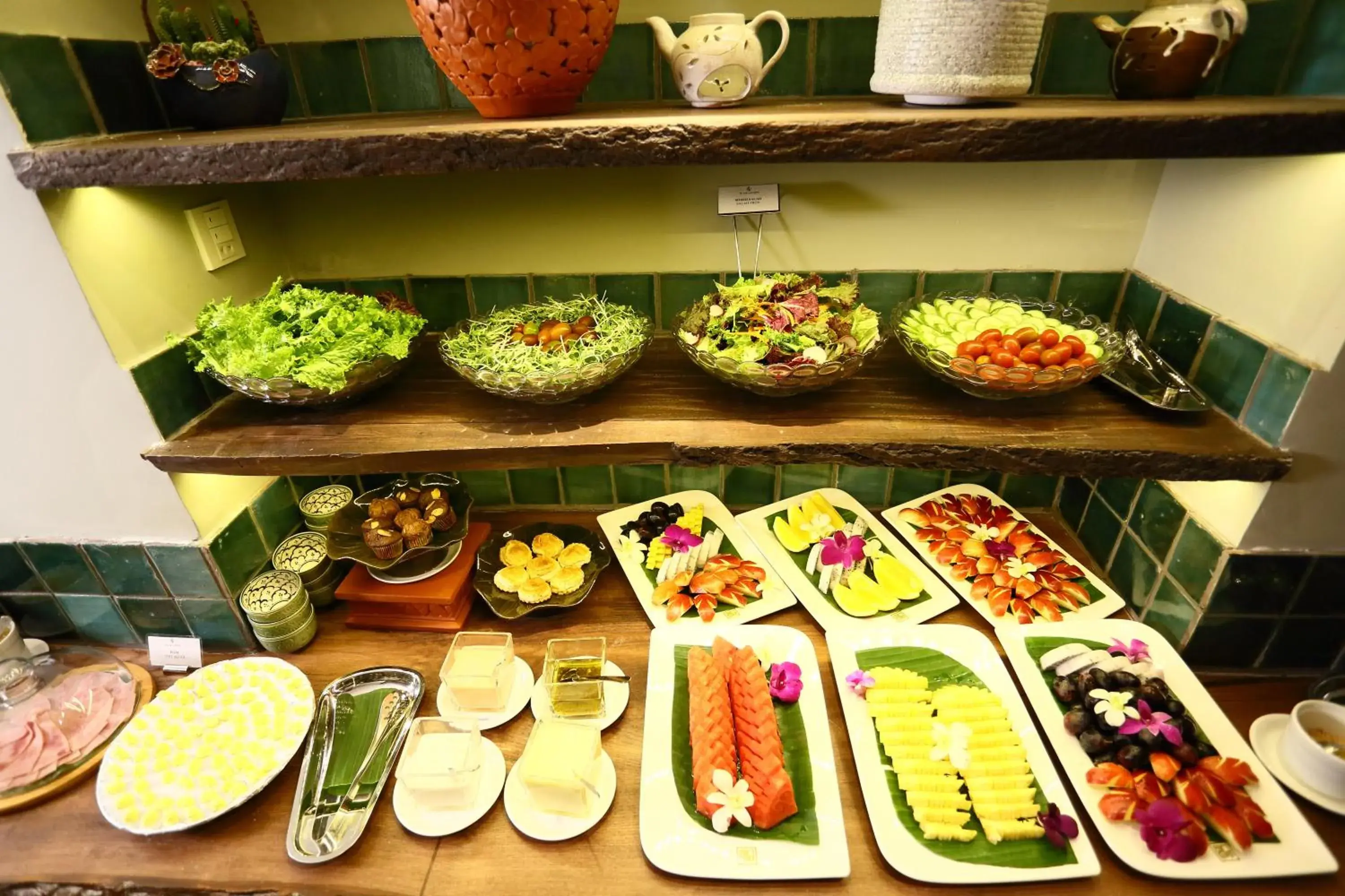 Meals, Food in Au Lac Legend Hotel