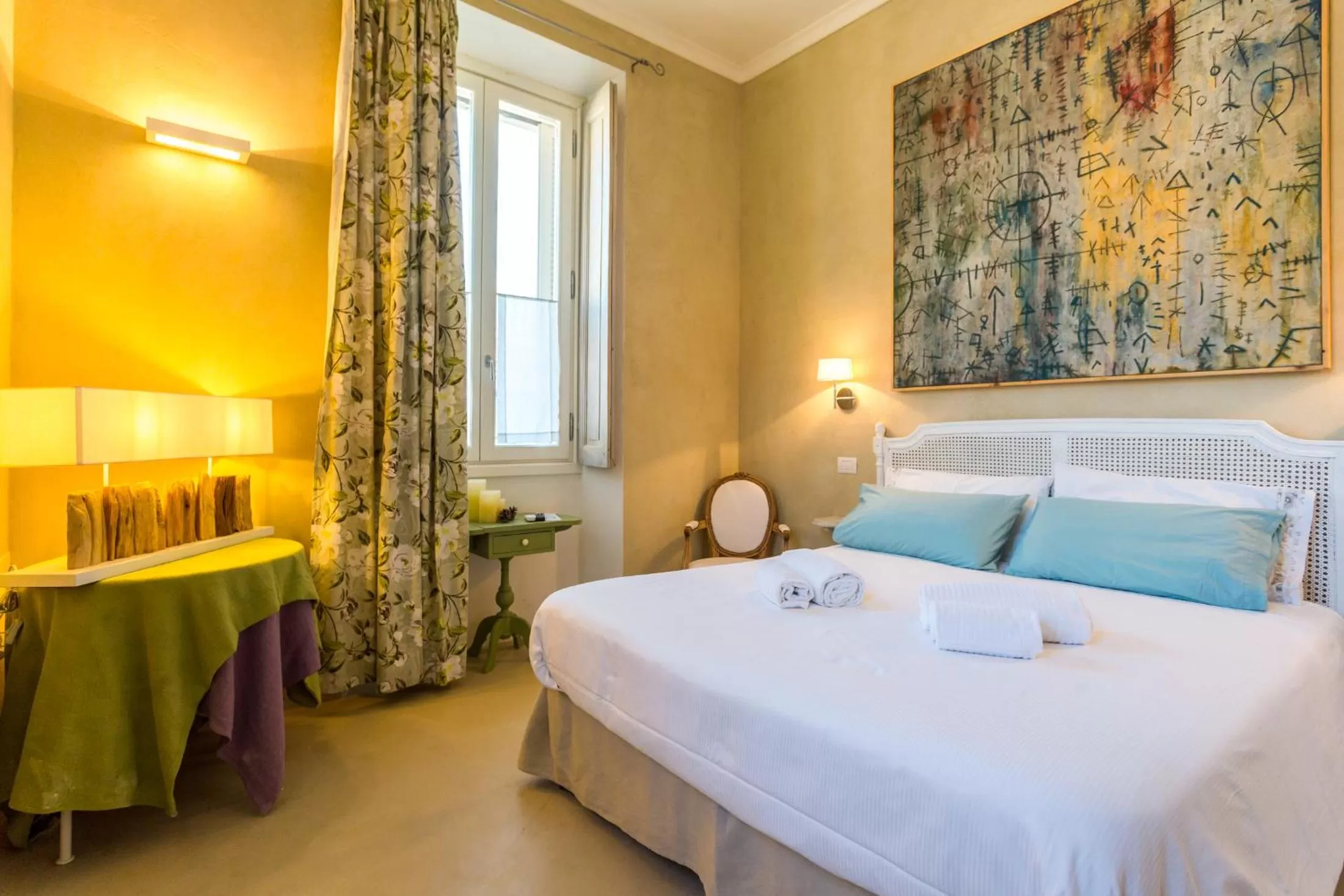 Bed in White Lilac Romantic B&B - Adults only