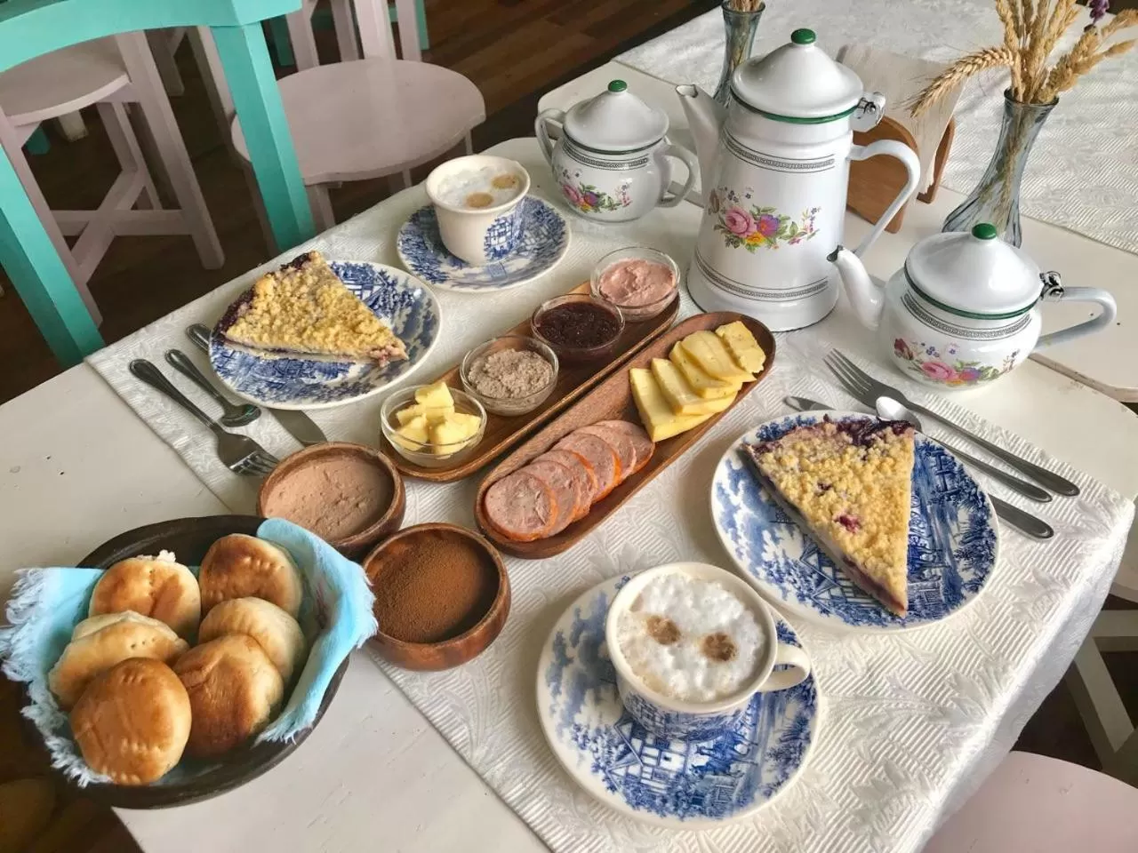 Food and drinks in Hostal Triwe