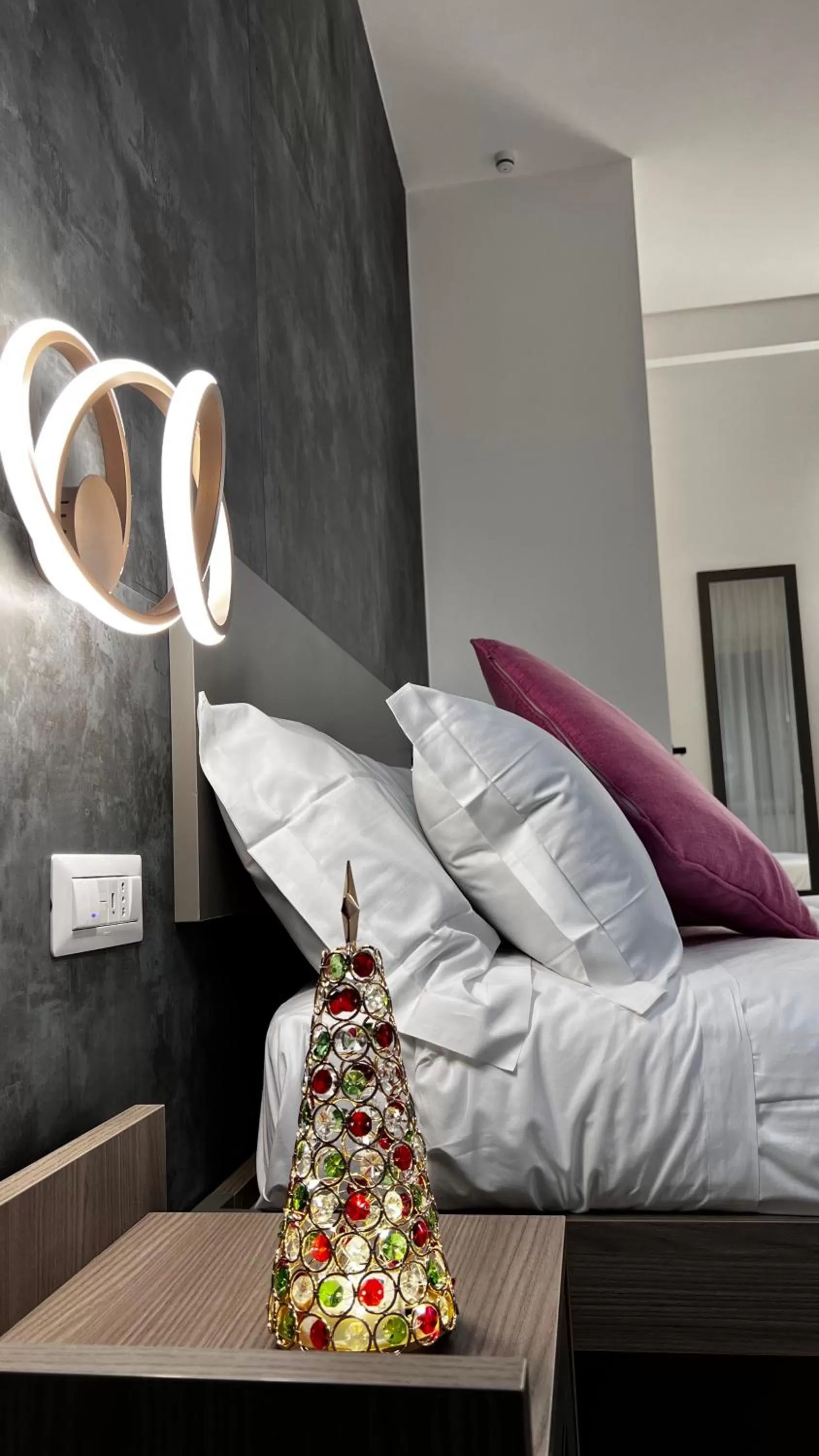 Decorative detail, Bed in Patriziella 4 Rooms