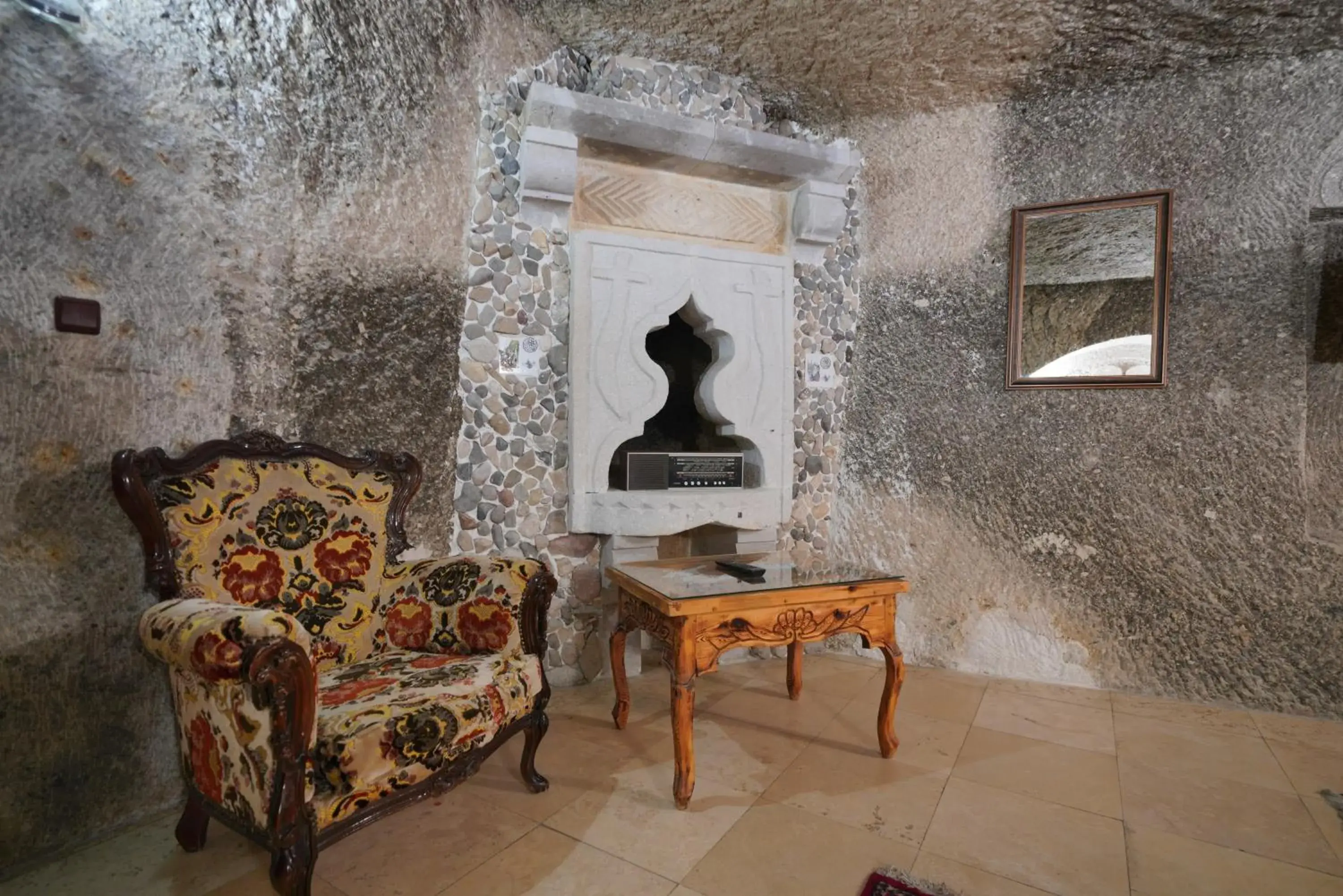 Seating Area in Holiday Cave Hotel