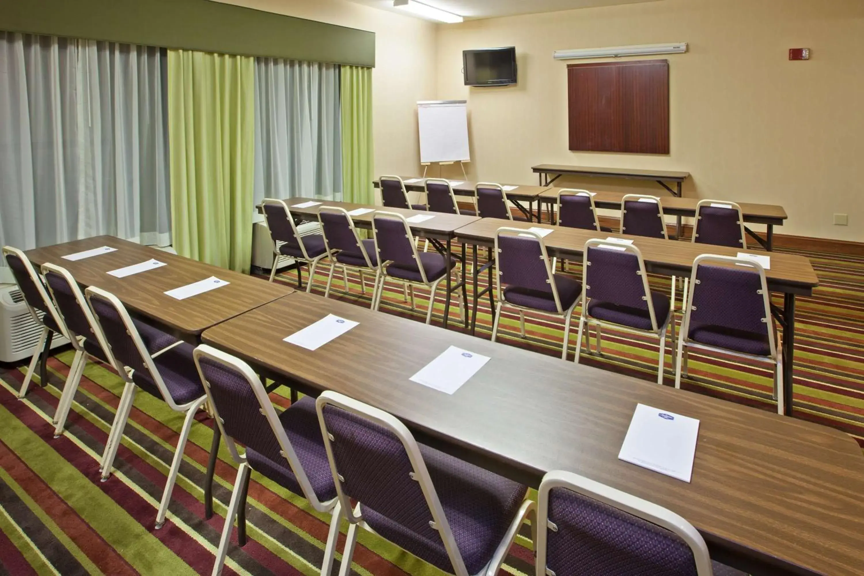 Meeting/conference room in Hampton Inn Chattanooga/Hixson