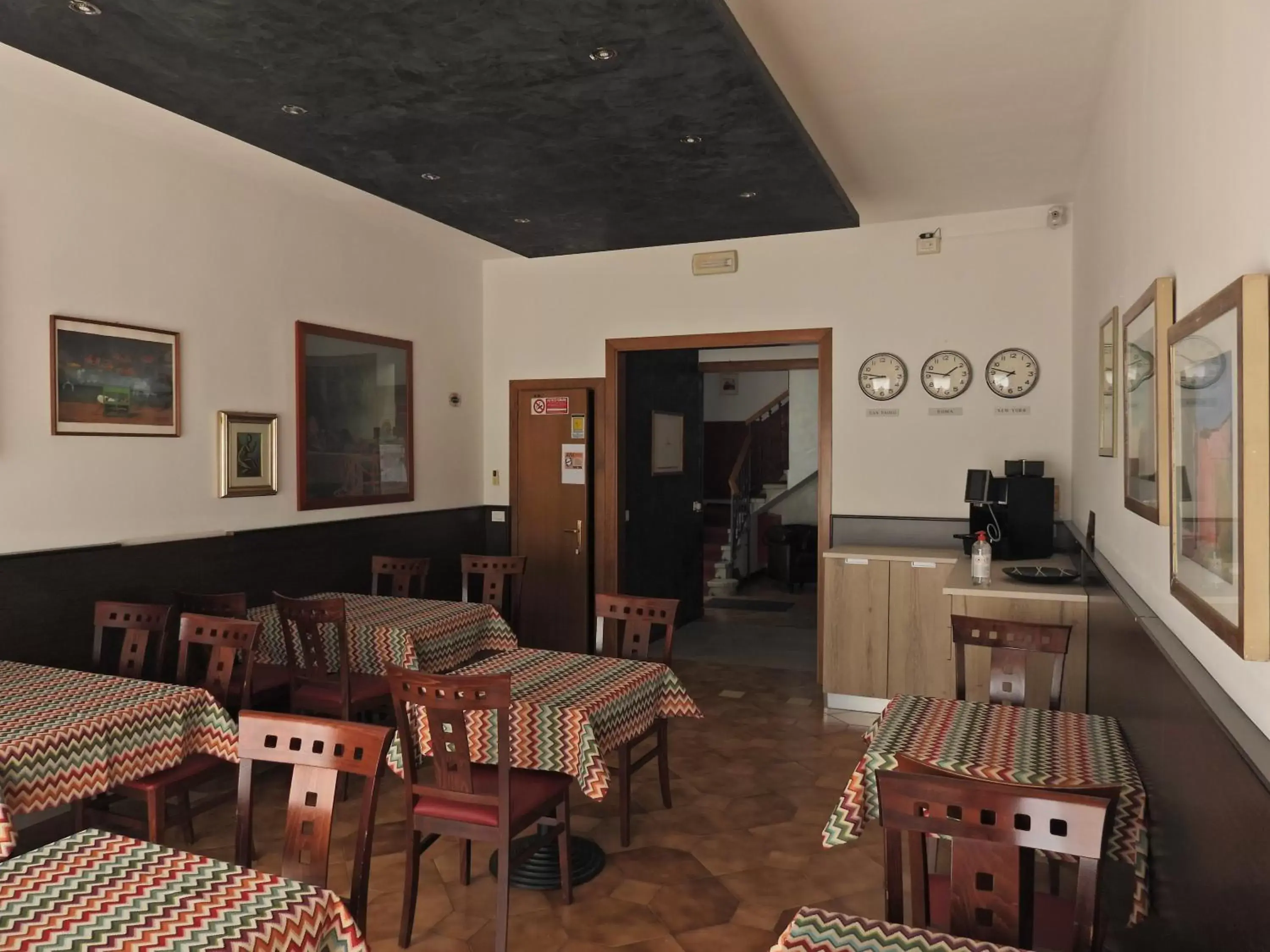 Restaurant/Places to Eat in Hotel Guidi