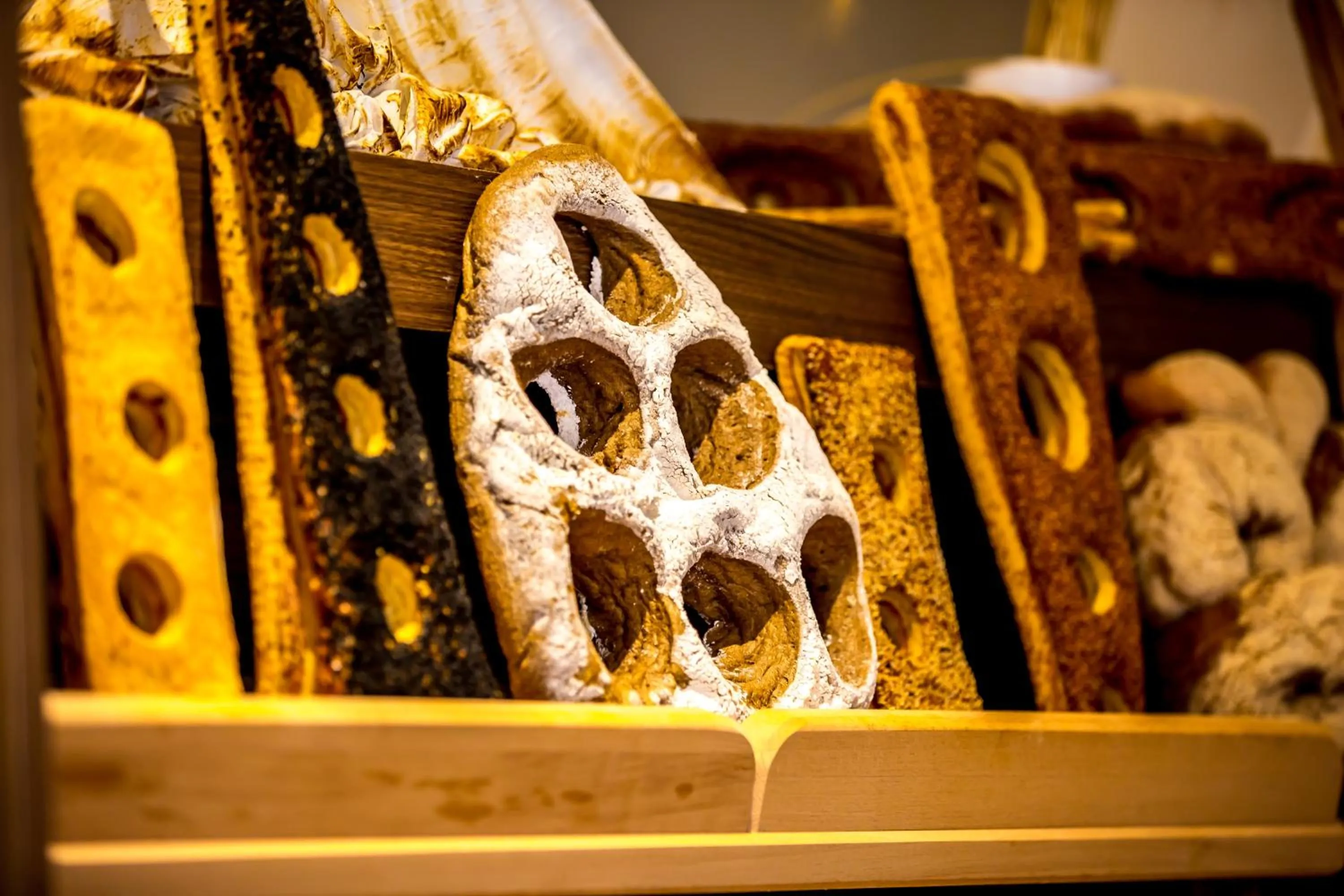 Food and drinks in Julian Club Hotel