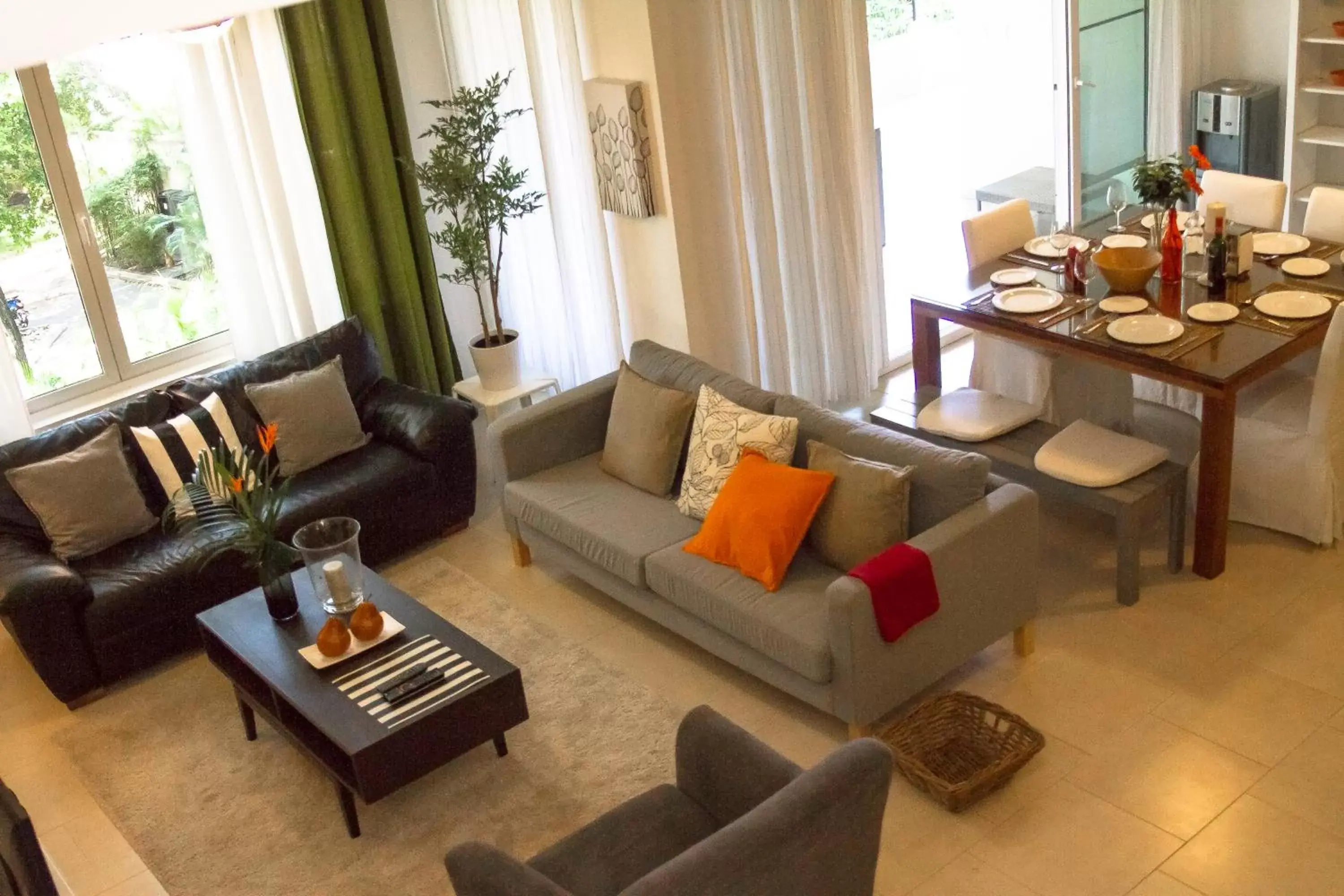 Three-Bedroom Apartment in Instyle Residences at Infiniti Blu