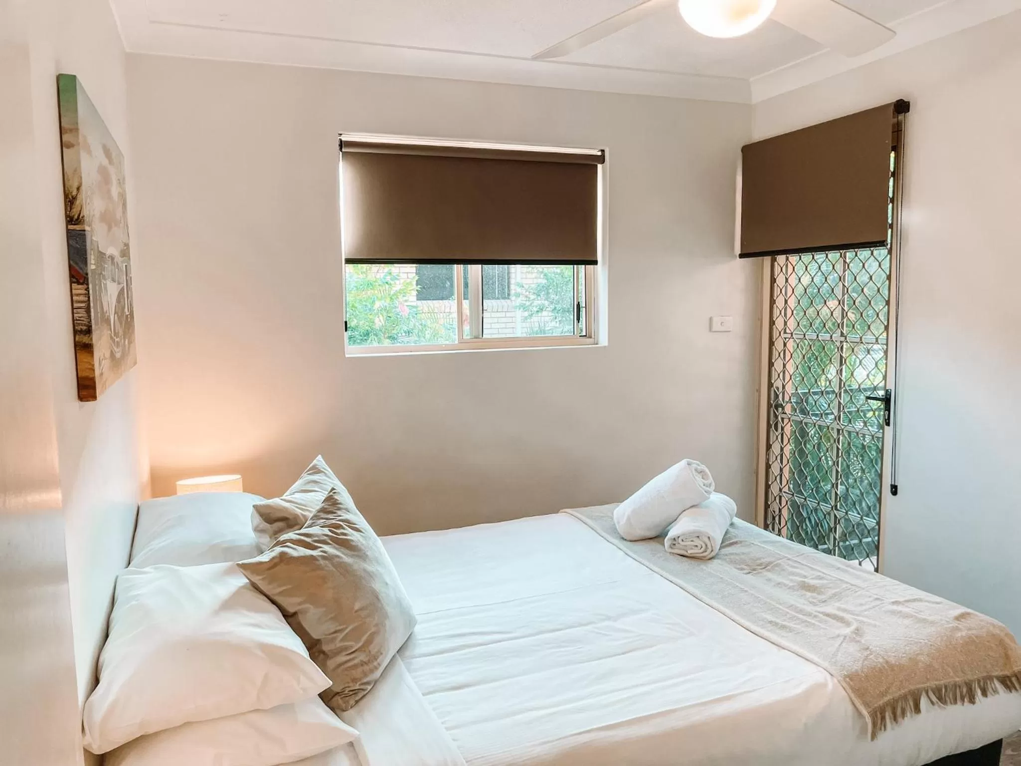 Sea Breeze on Main Beach