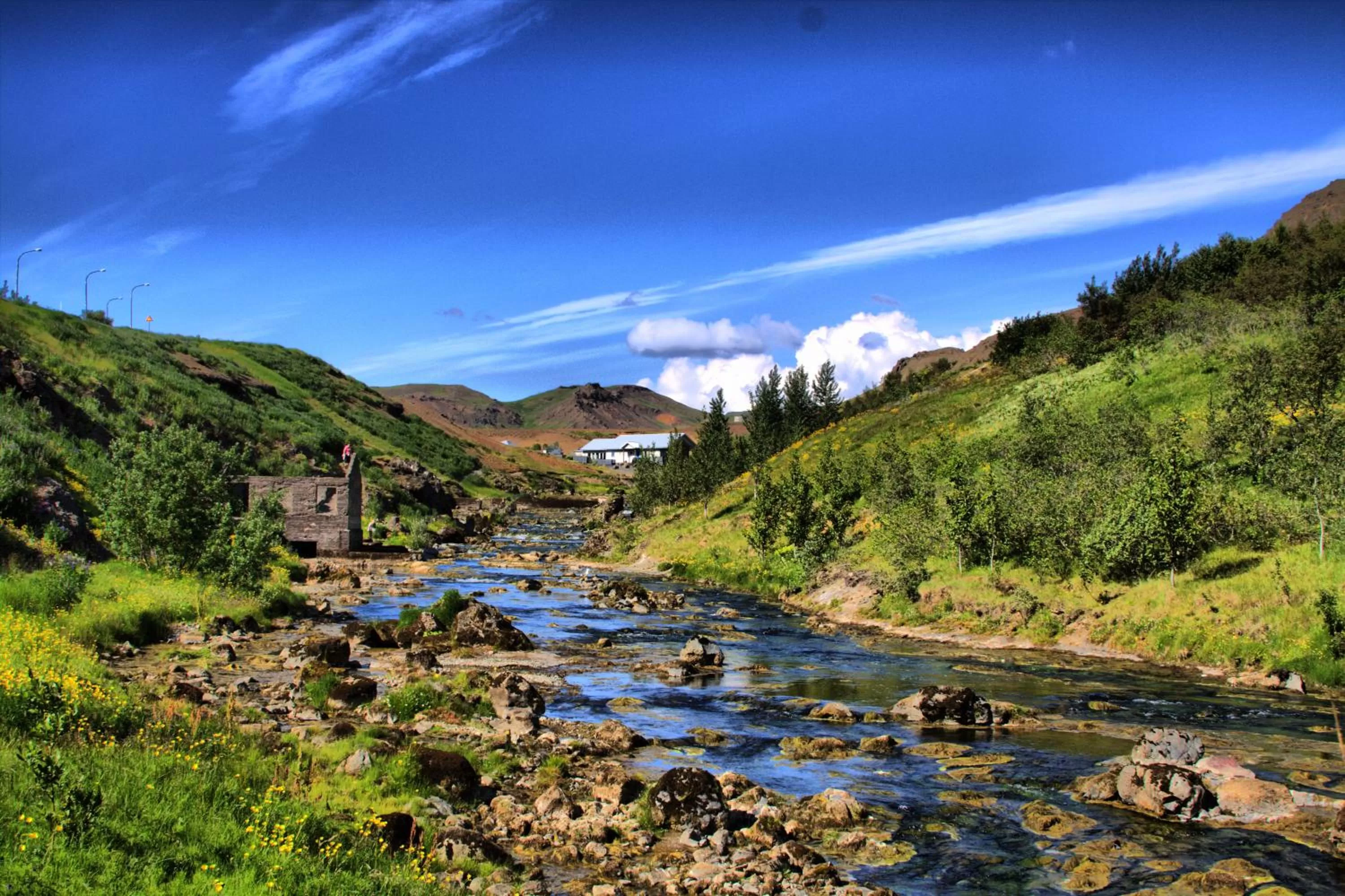 Area and facilities in Frost and Fire Hotel