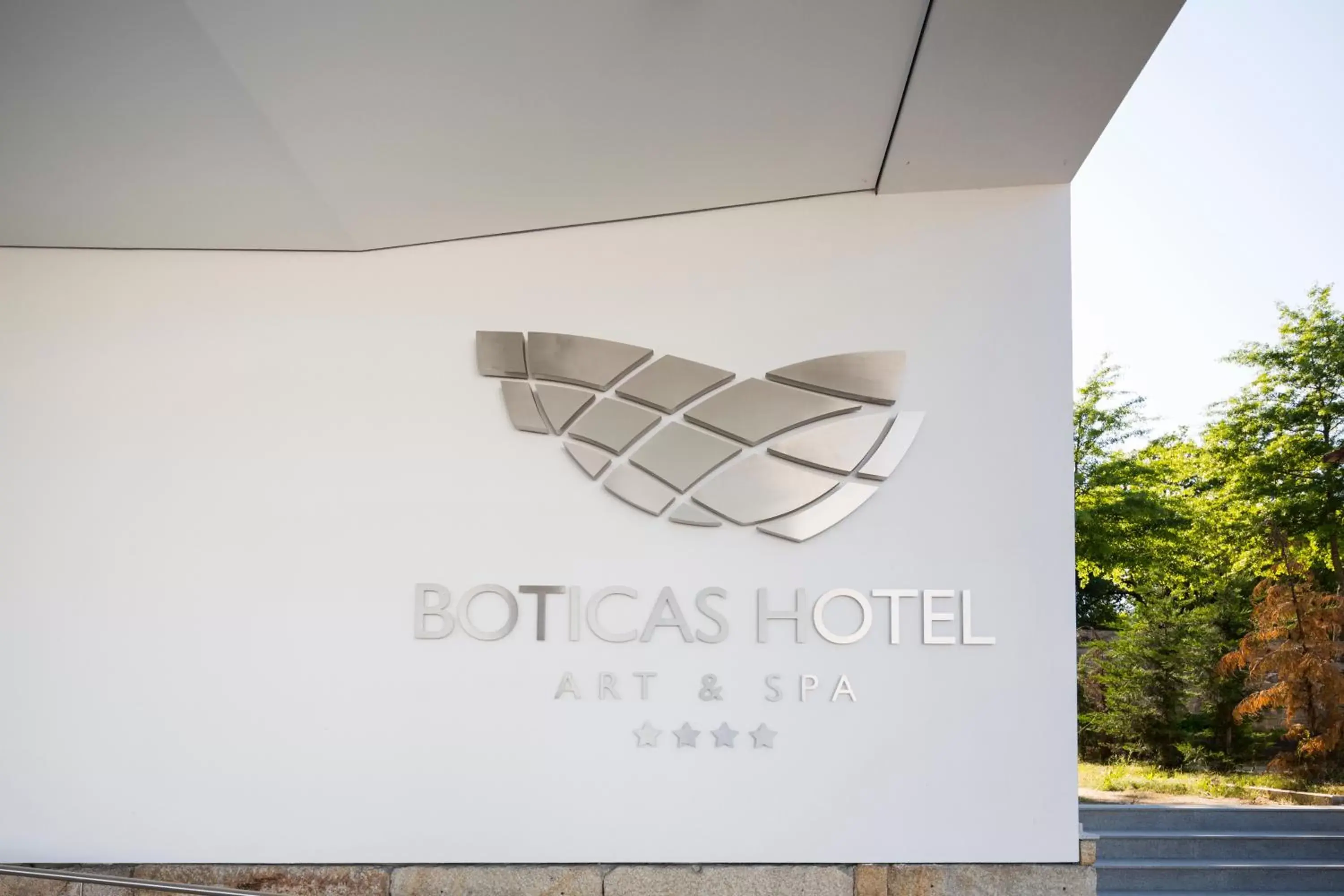 Day, Property Logo/Sign in Boticas Hotel Art & SPA