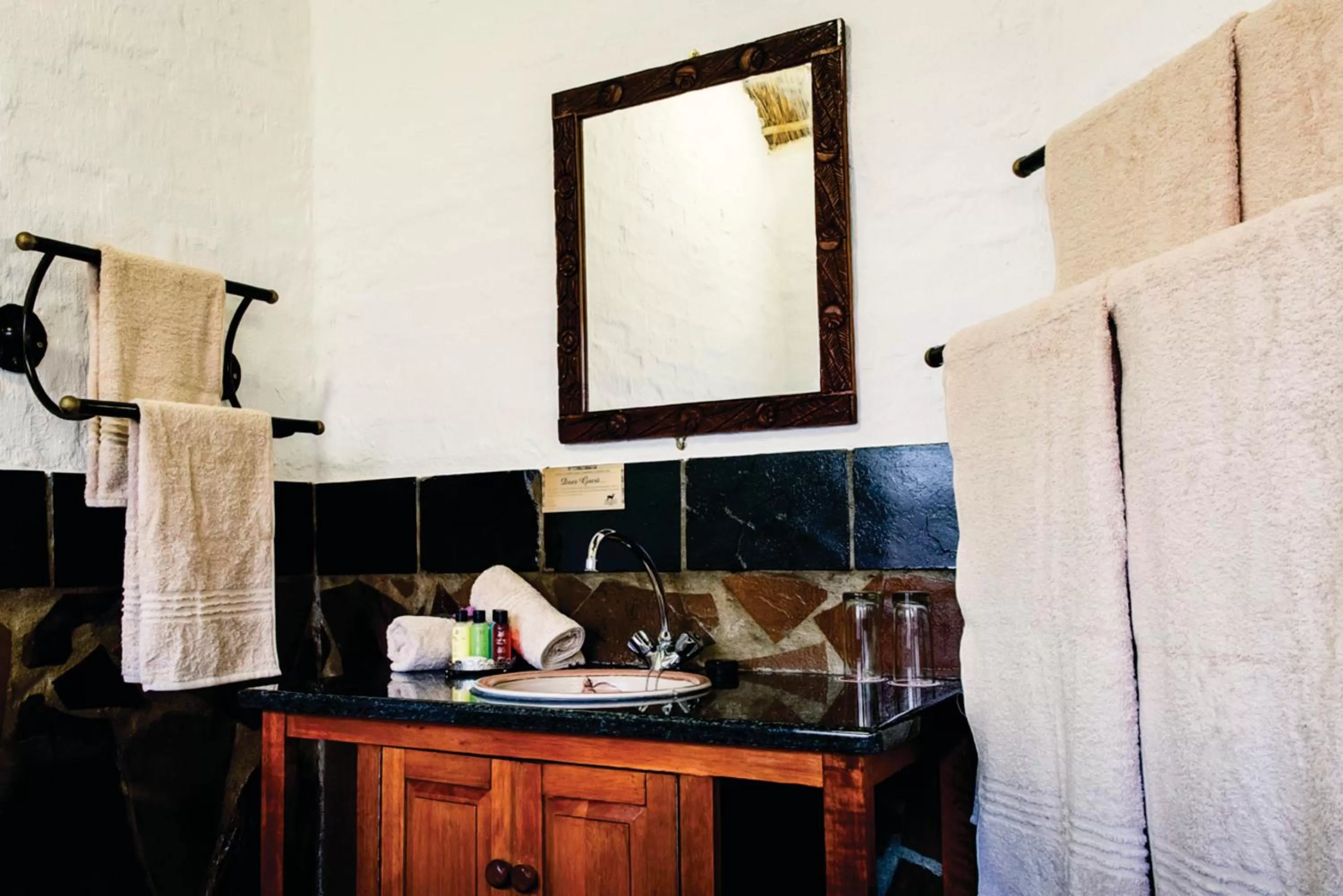 Bathroom in Misty Hills Country Hotel, Conference Centre & Spa