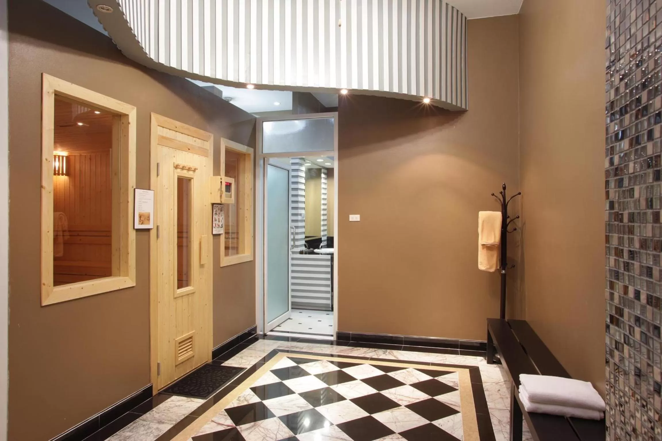 Sauna in KTK Pattaya Hotel & Residence