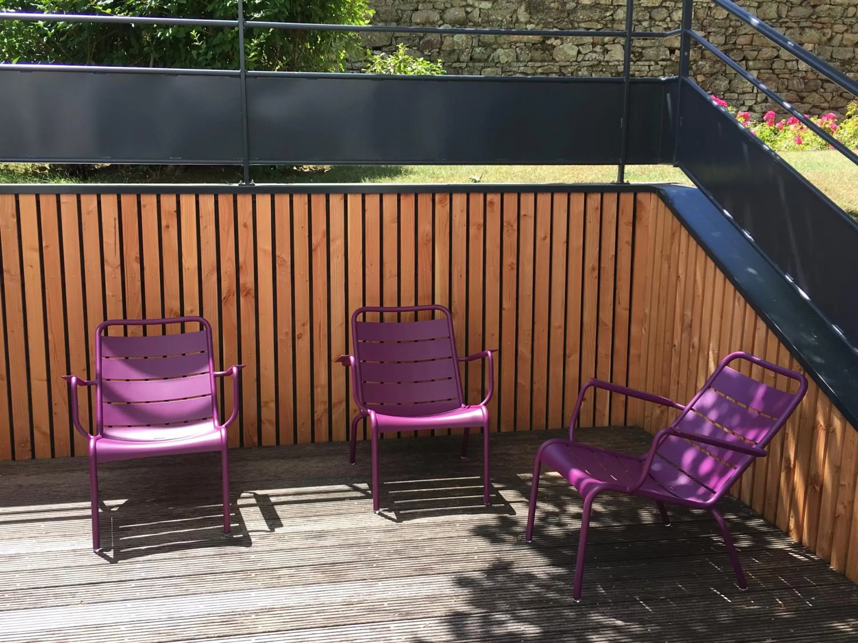 Patio in Quality Hotel La Marebaudière Vannes Centre