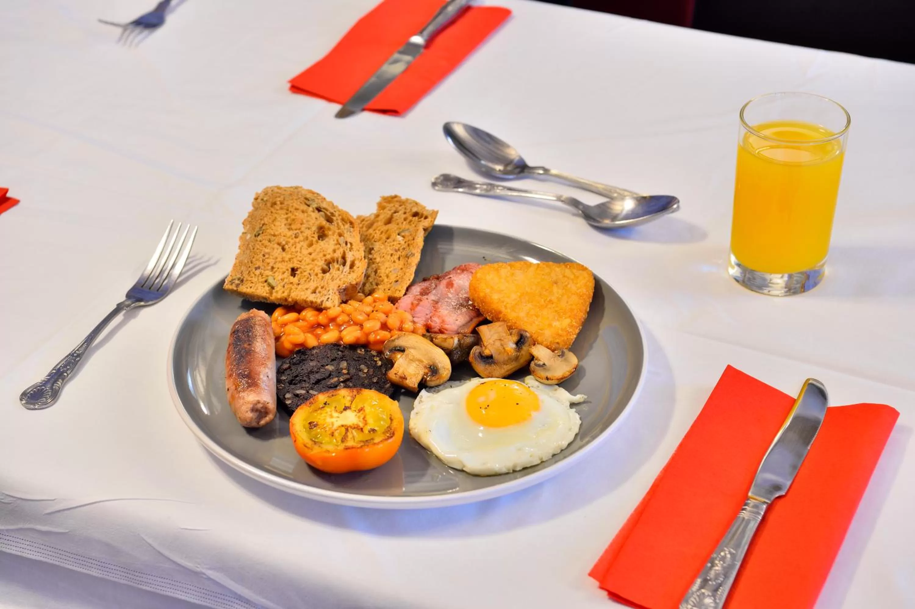 Breakfast in The Talbot Hotel