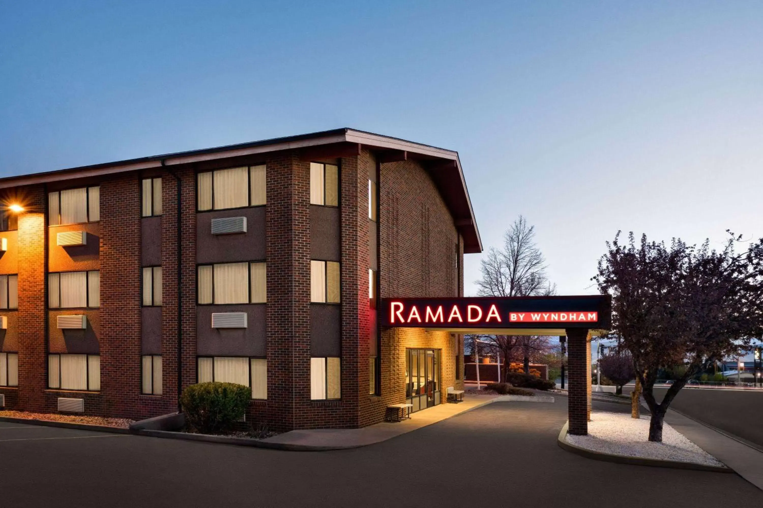 Property Building in Ramada by Wyndham Helena