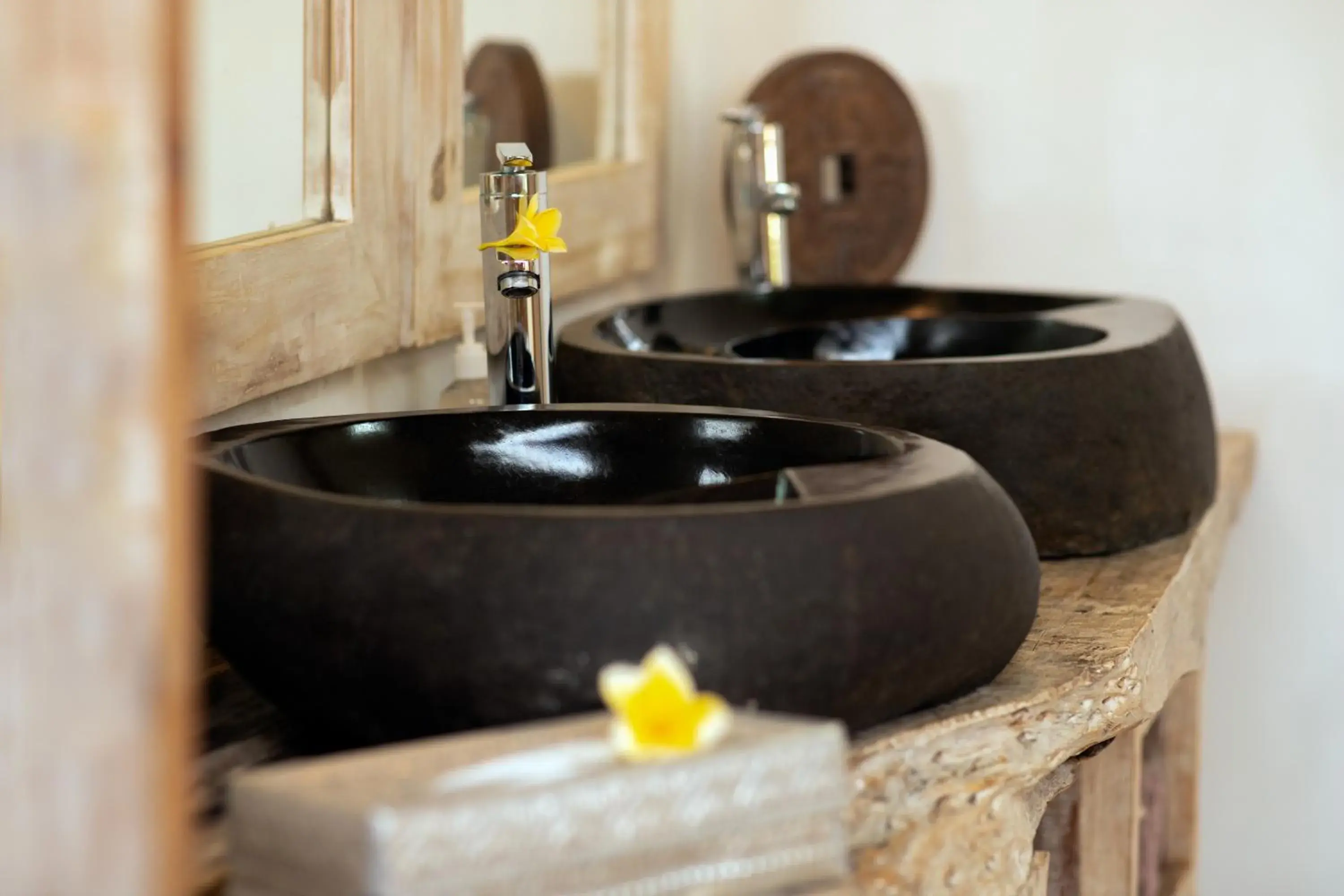Bathroom, Kitchen/Kitchenette in United Colors of Bali