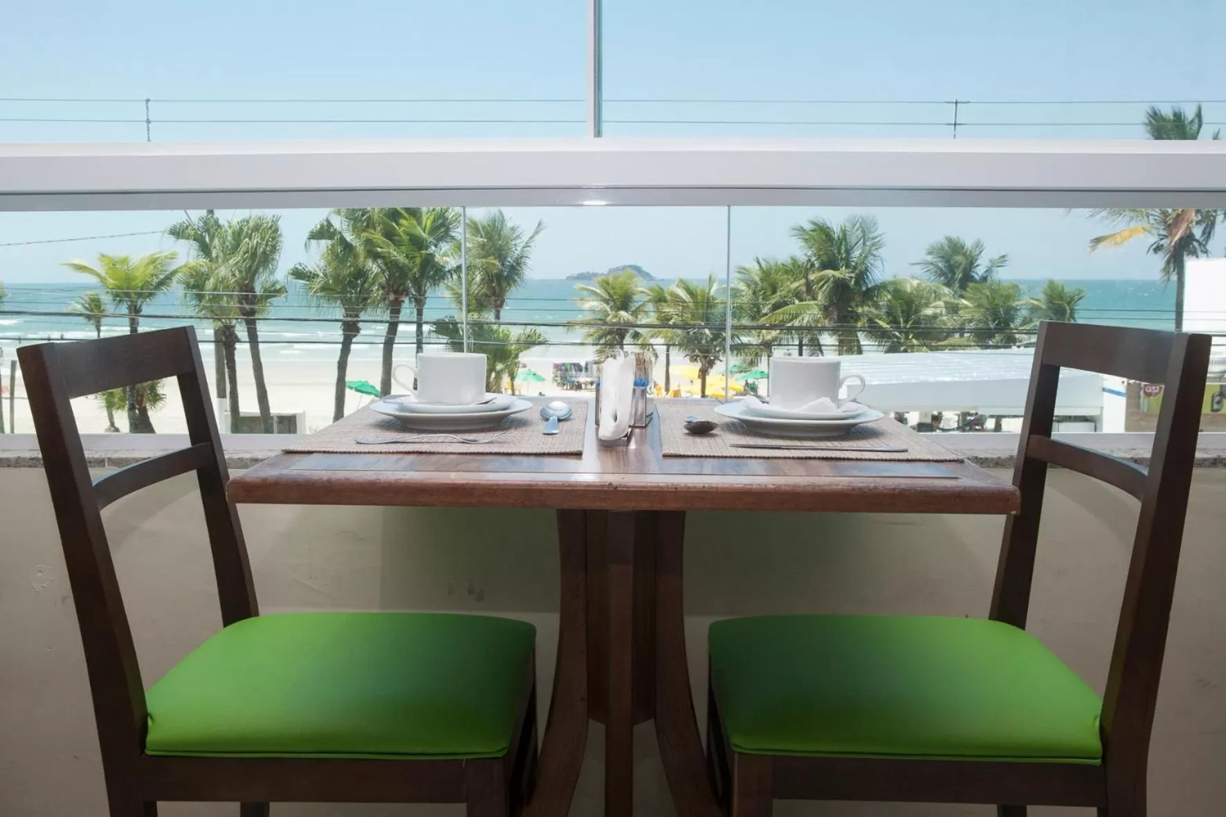 Restaurant/places to eat in Hotel Vicino al Mare - Frente mar