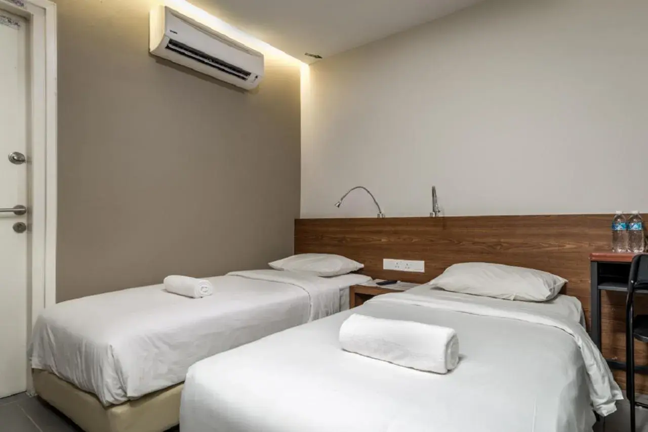 Bed in Max Hotel Subang Jaya