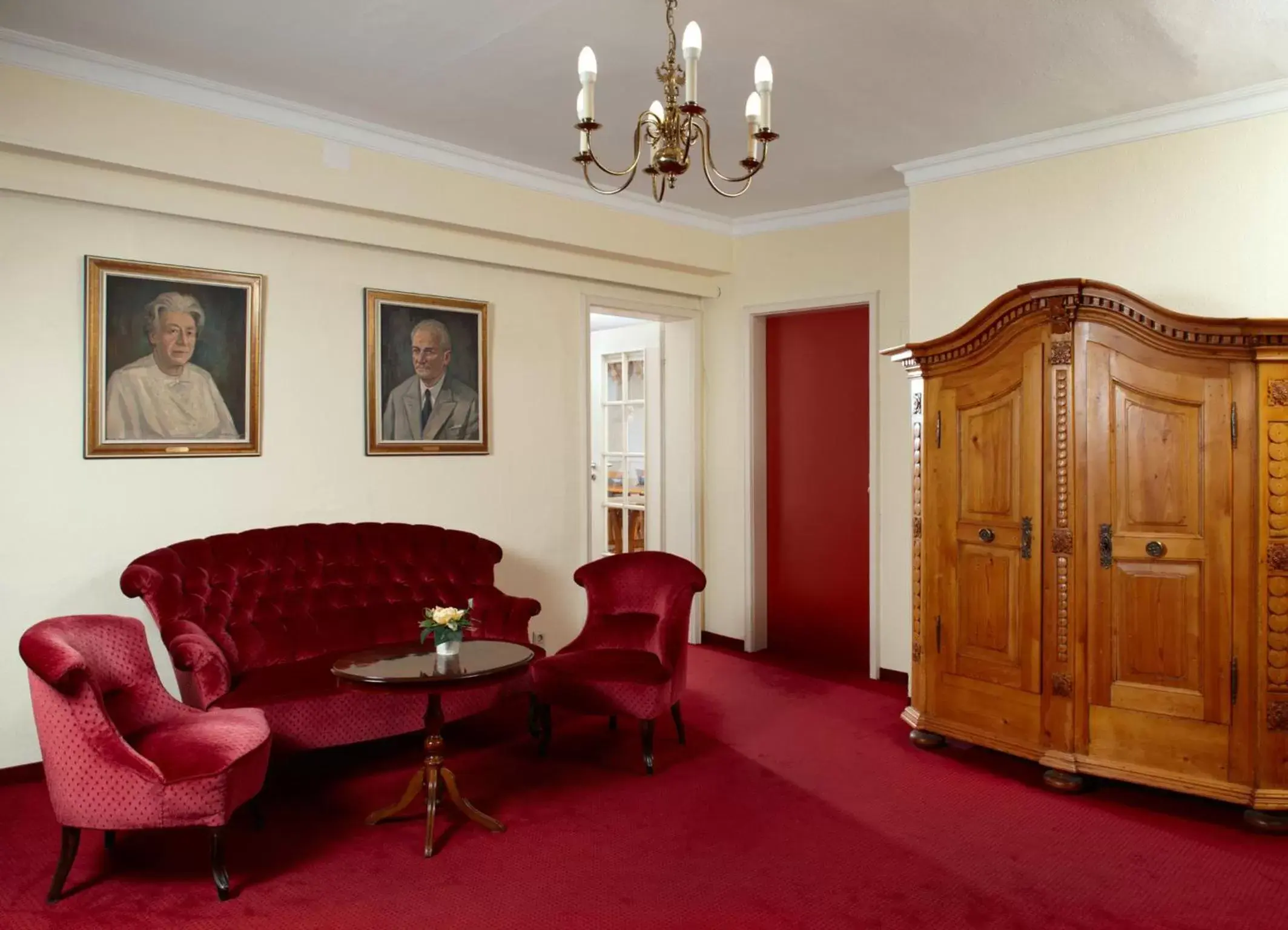 Lounge or bar, Seating Area in Hotel Weisses Ross