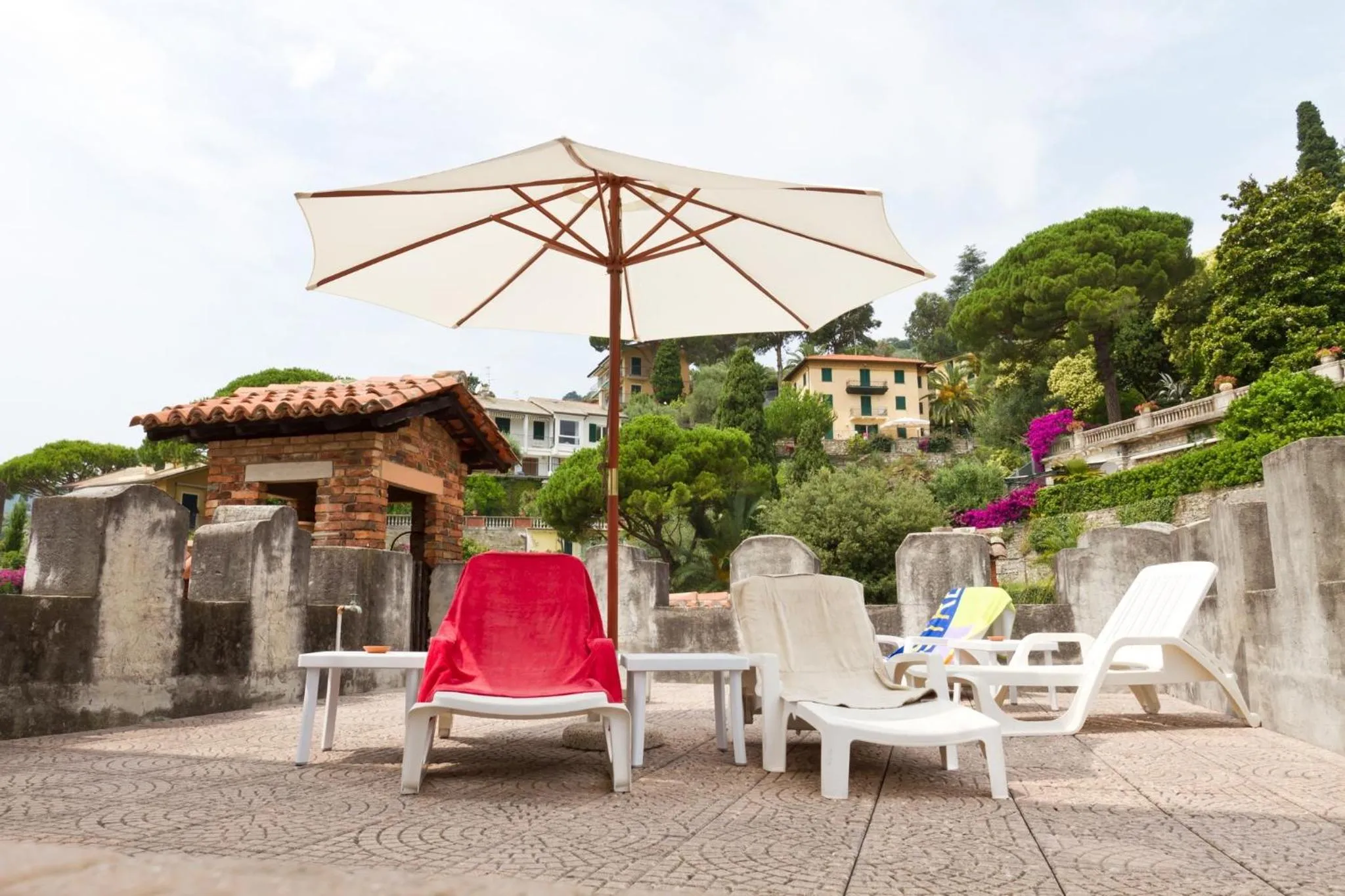 Patio in Hotel La Vela-Castello Il Rifugio