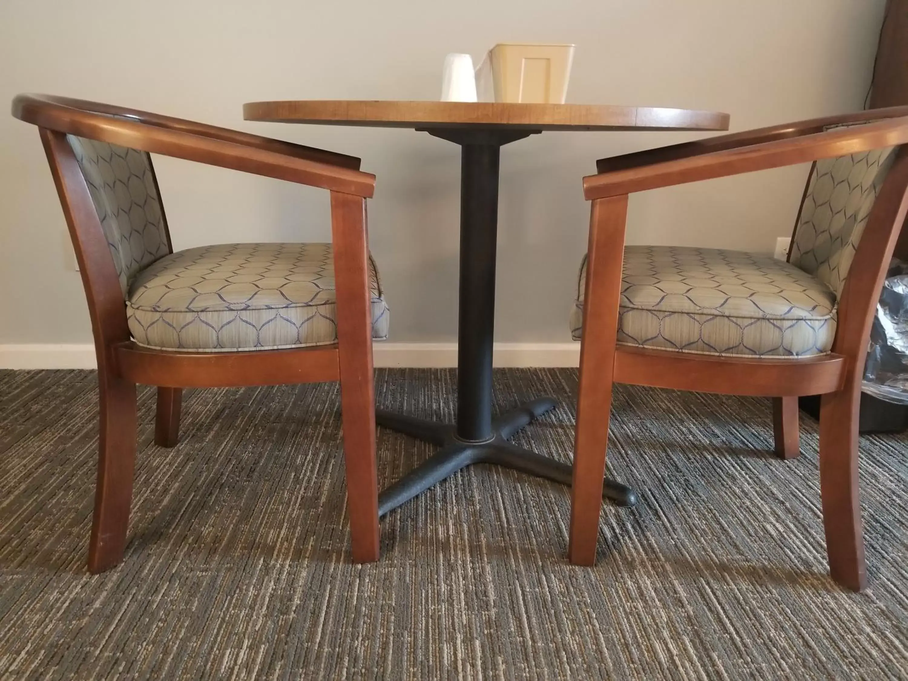 Dining area in Hampton Village Inn