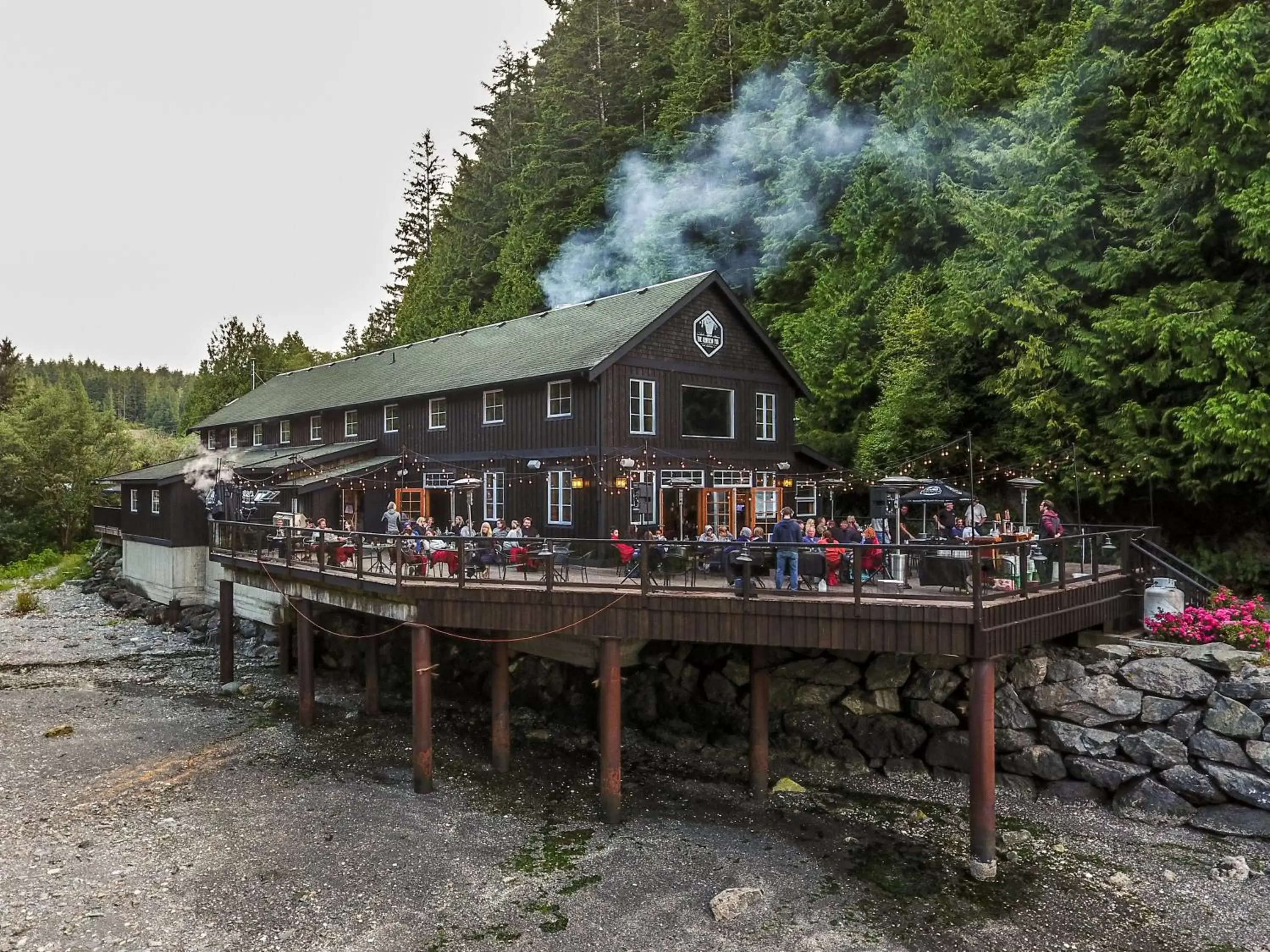 Restaurant/places to eat, Property Building in West Coast Trail Lodge
