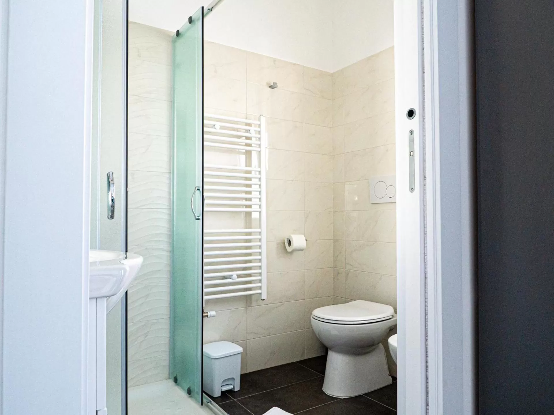 Bathroom in biRose B&B