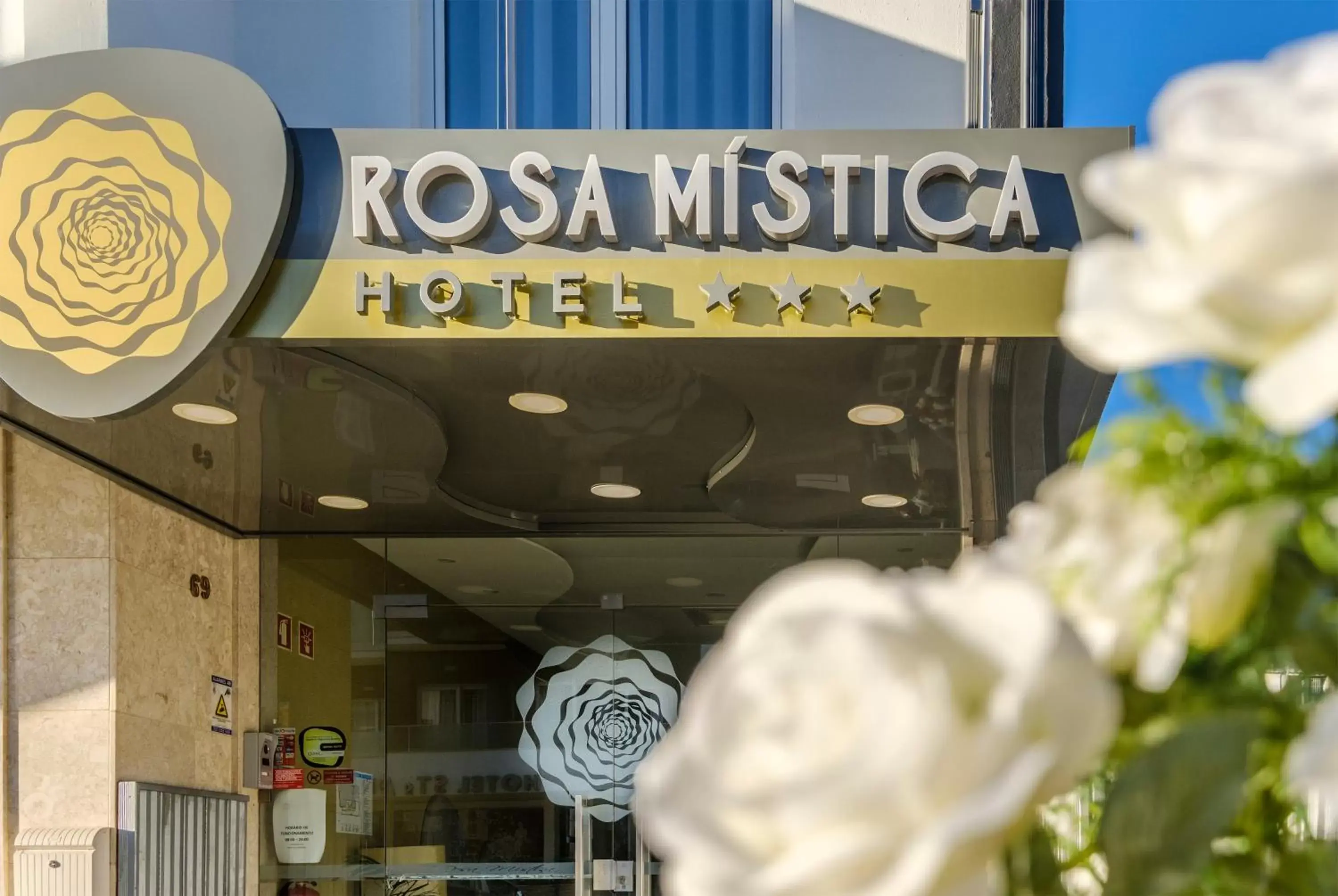 Facade/entrance in Hotel Rosa Mística by Umbral Facade/entrance in Hotel Rosa Mística by Umbral