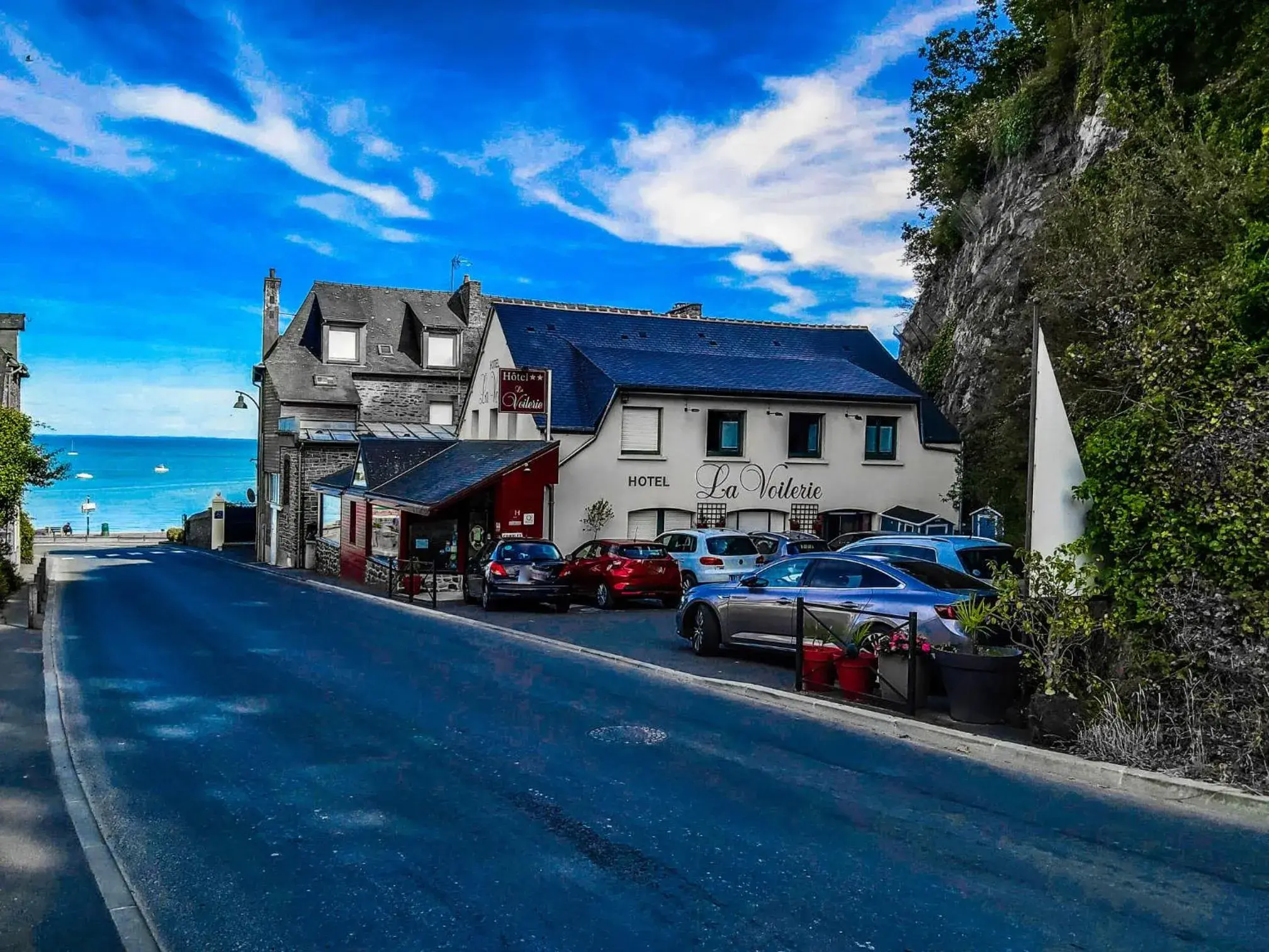 Property Building in Hotel La Voilerie Cancale bord de mer