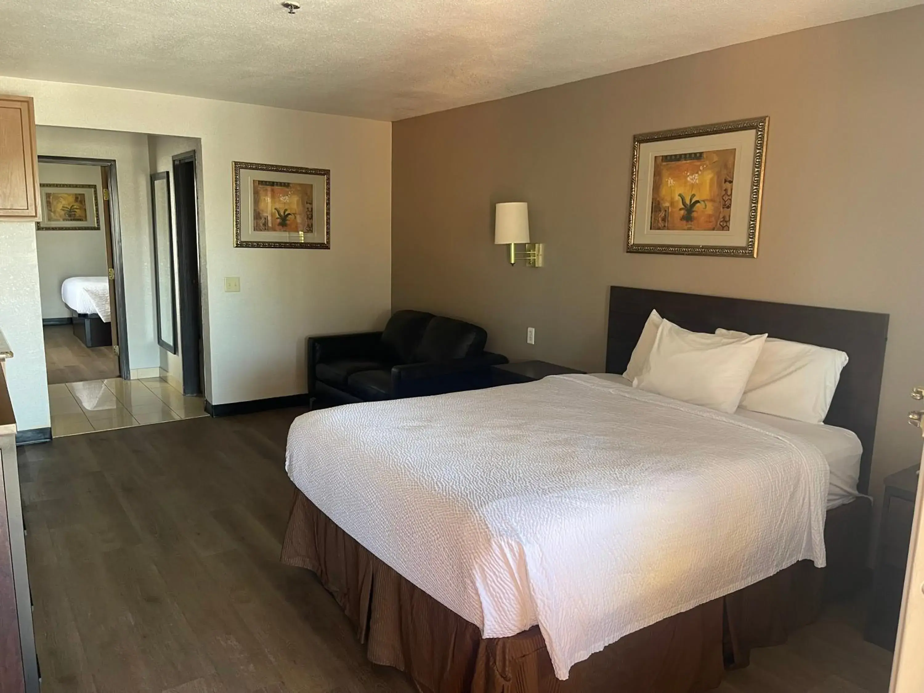 Bed in Travelodge by Wyndham Tucson AZ