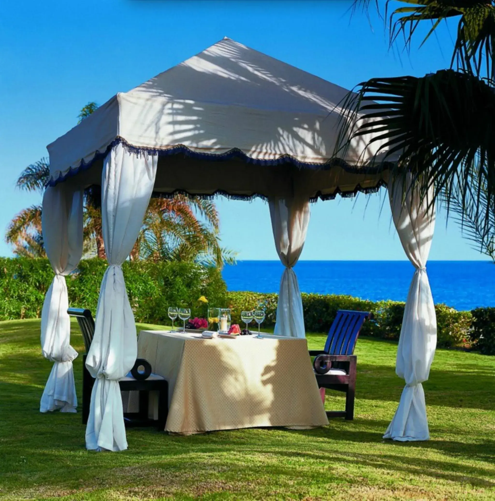 Beach, Banquet Facilities in Royal Monte Carlo Sharm Villas & Suites