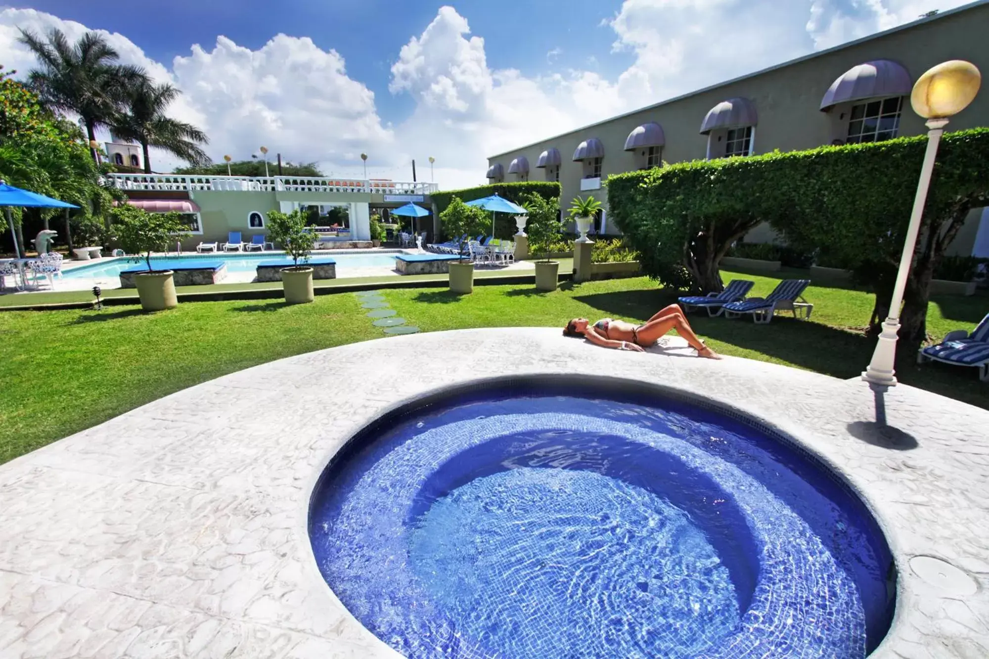 Swimming Pool in Villablanca Garden Beach Hotel