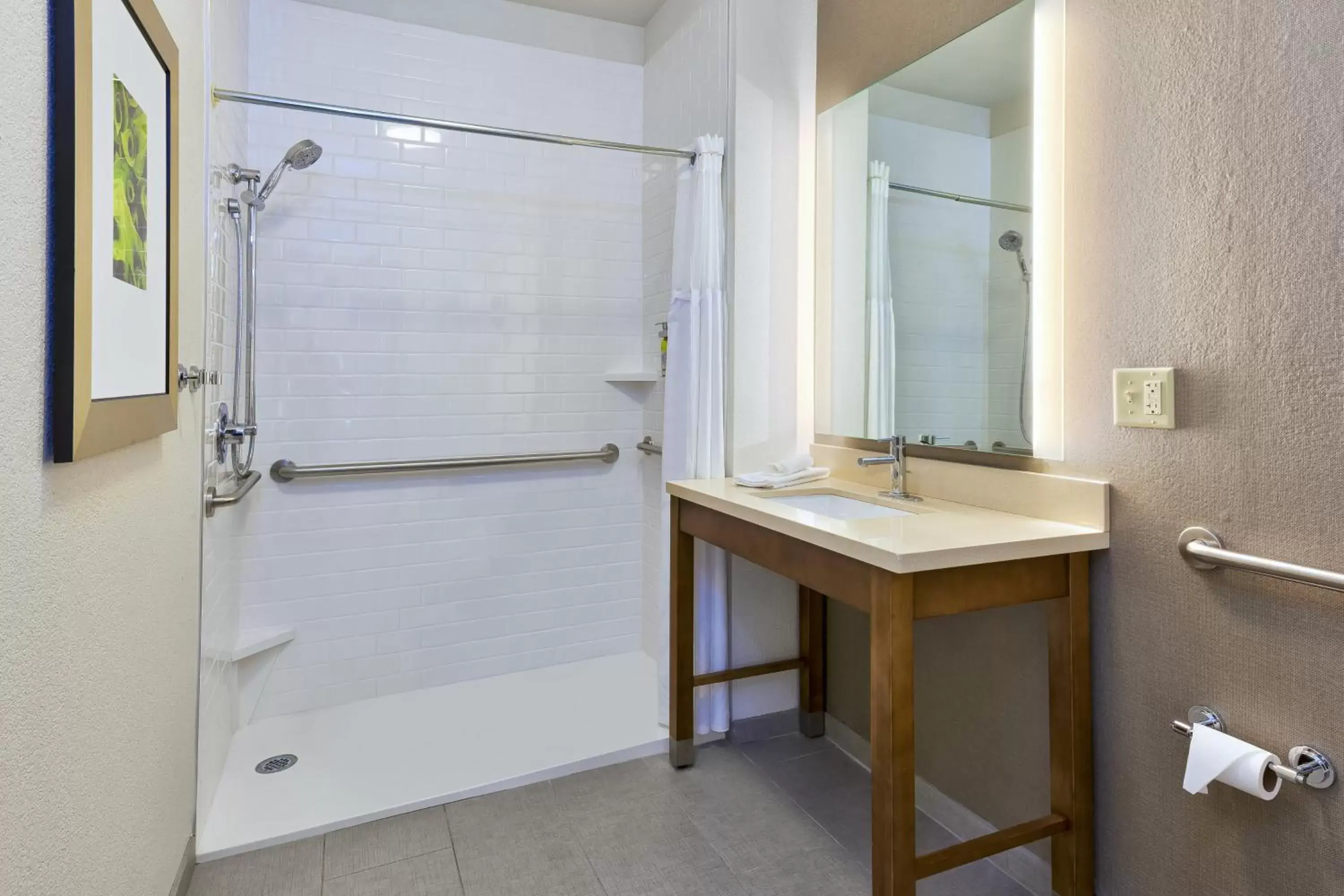 One-Bedroom Suite with Roll-In Shower - Mobility Accessible in Staybridge Suites Columbia-Highway 63 & I-70 by IHG One-Bedroom Suite with Roll-In Shower - Mobility Accessible in Staybridge Suites Columbia-Highway 63 & I-70 by IHG