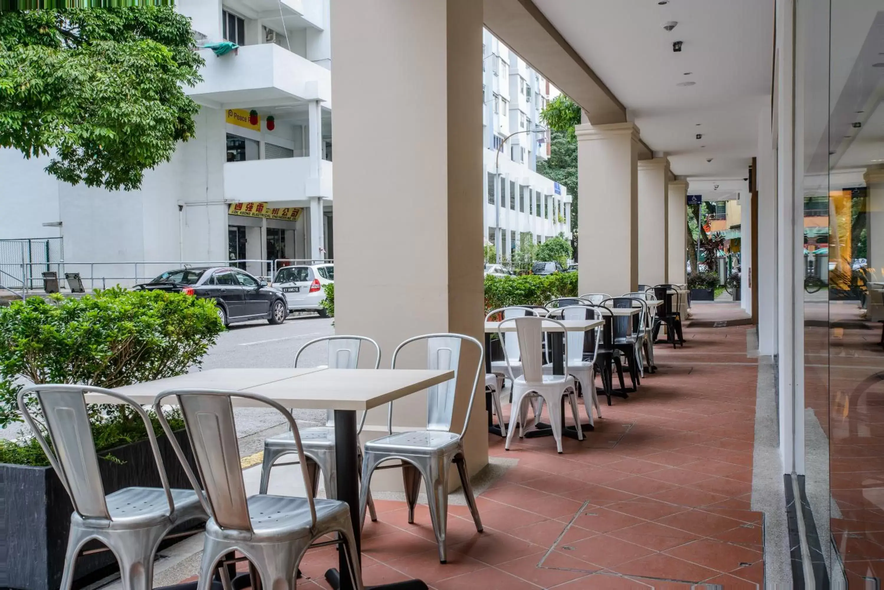 Restaurant/places to eat in J8 Hotel Restaurant/places to eat in J8 Hotel