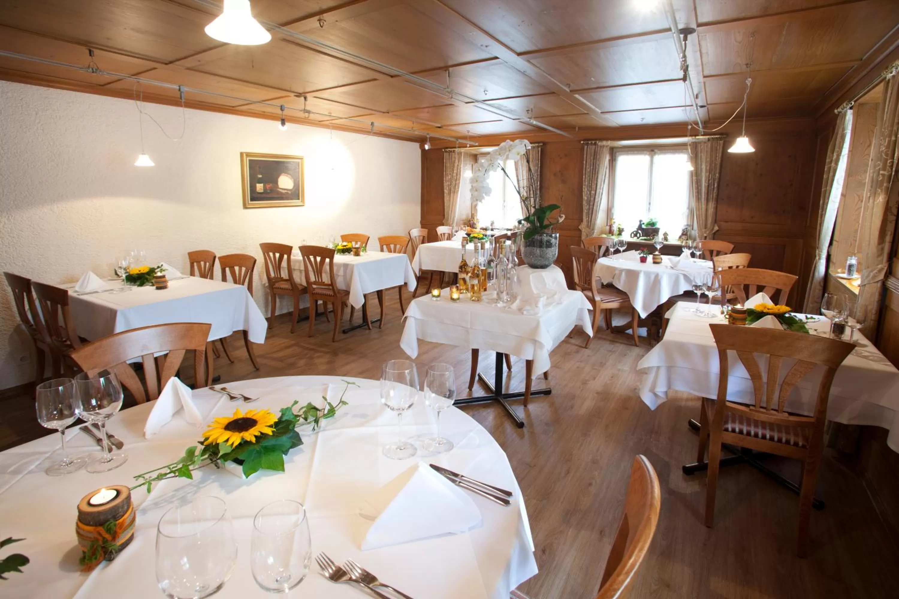Restaurant/places to eat in Hotel Gasthaus Hirschen
