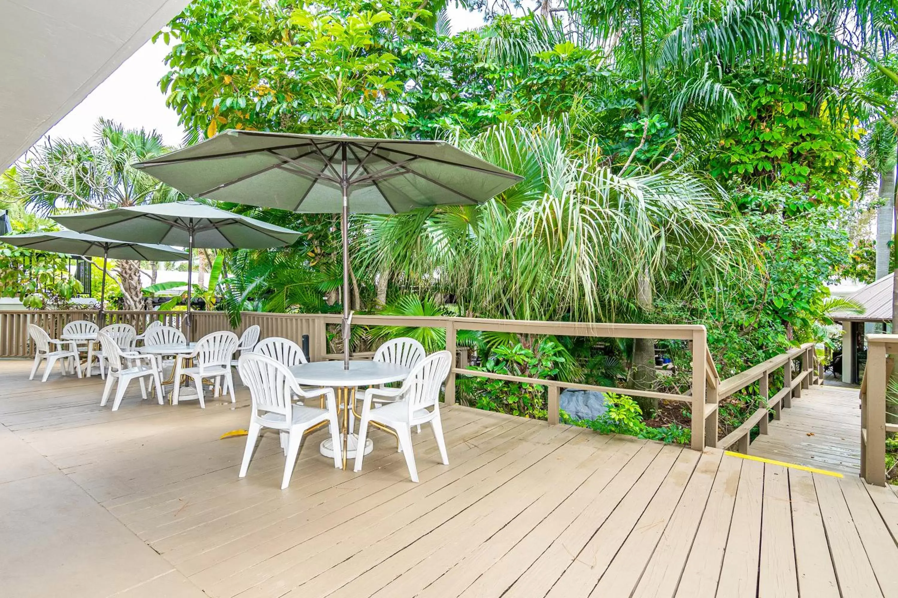 Garden view in The Fairways Inn of Naples