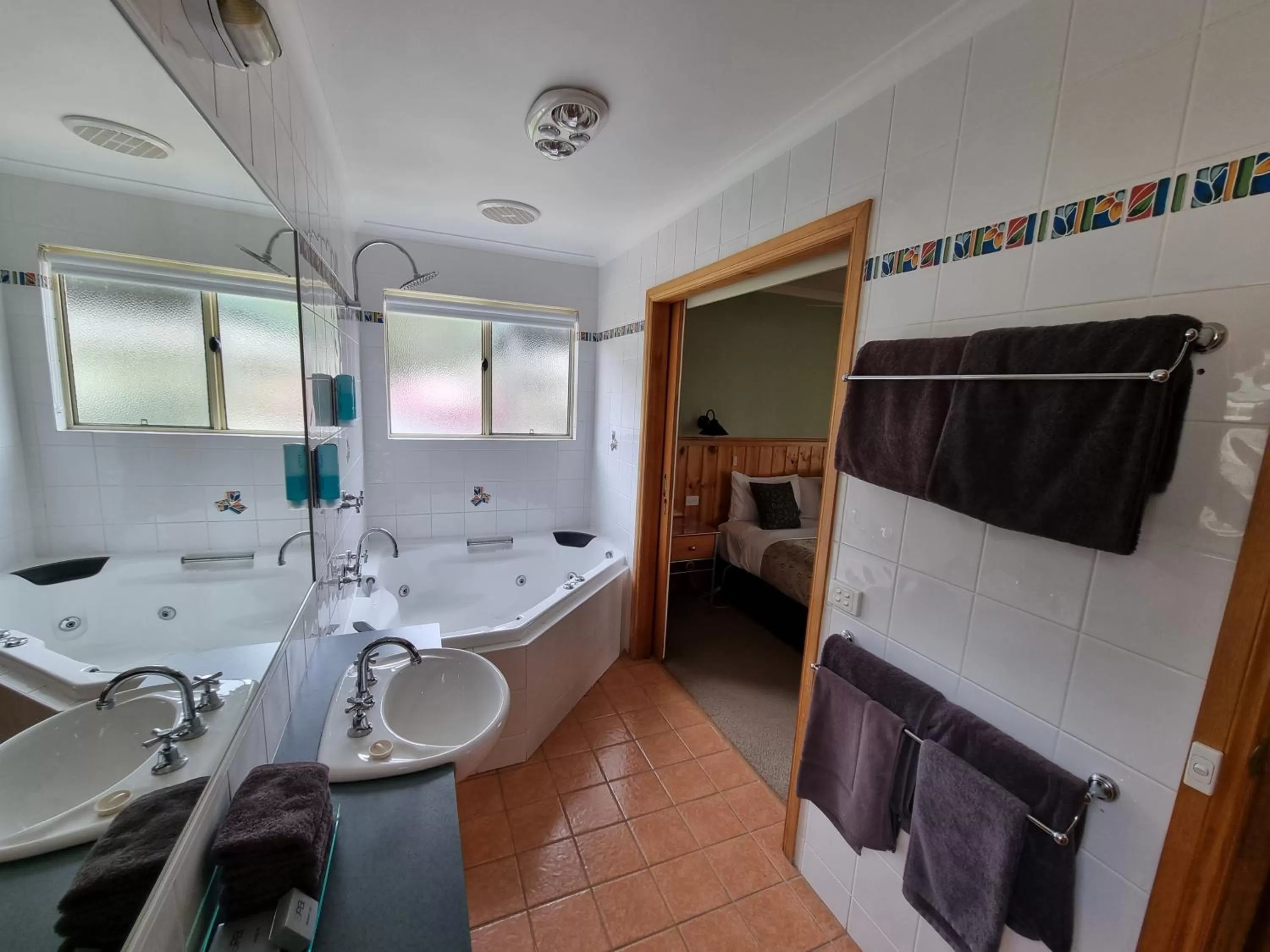 Bathroom in Golden Heritage Accommodation