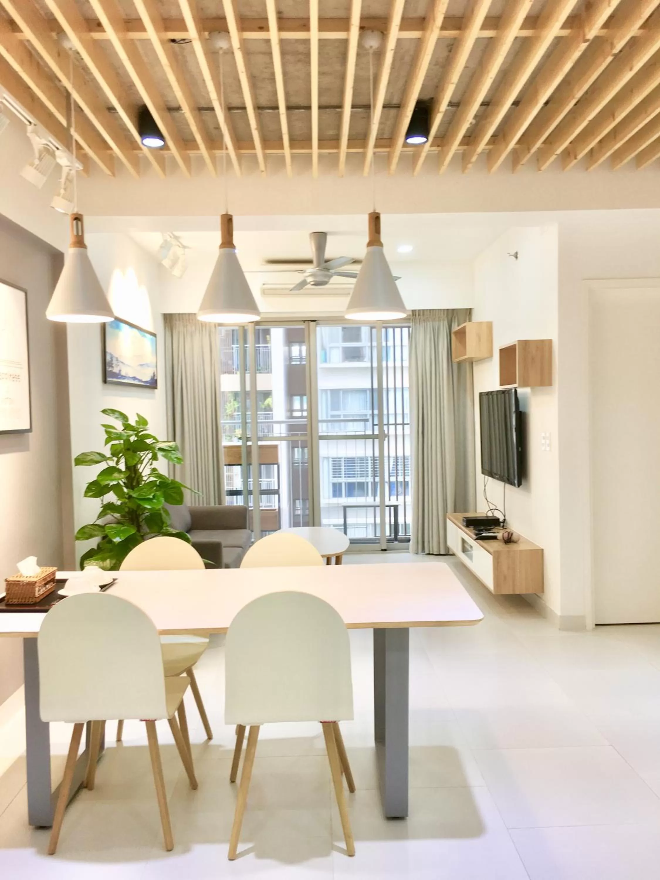 Living room in Scenic Valley Suite