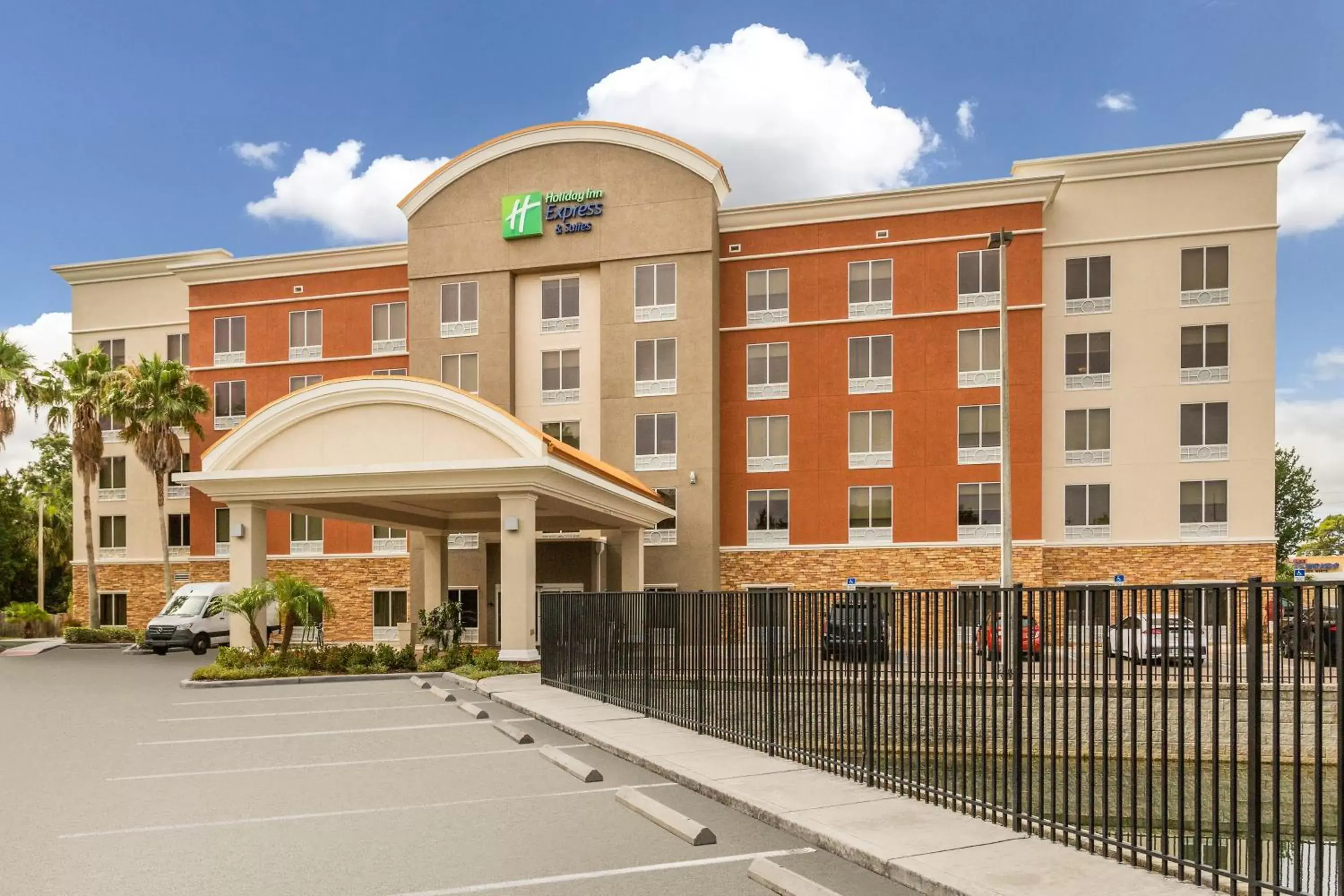 Property Building in Holiday Inn Express Hotel & Suites Largo-Clearwater, an IHG Hotel