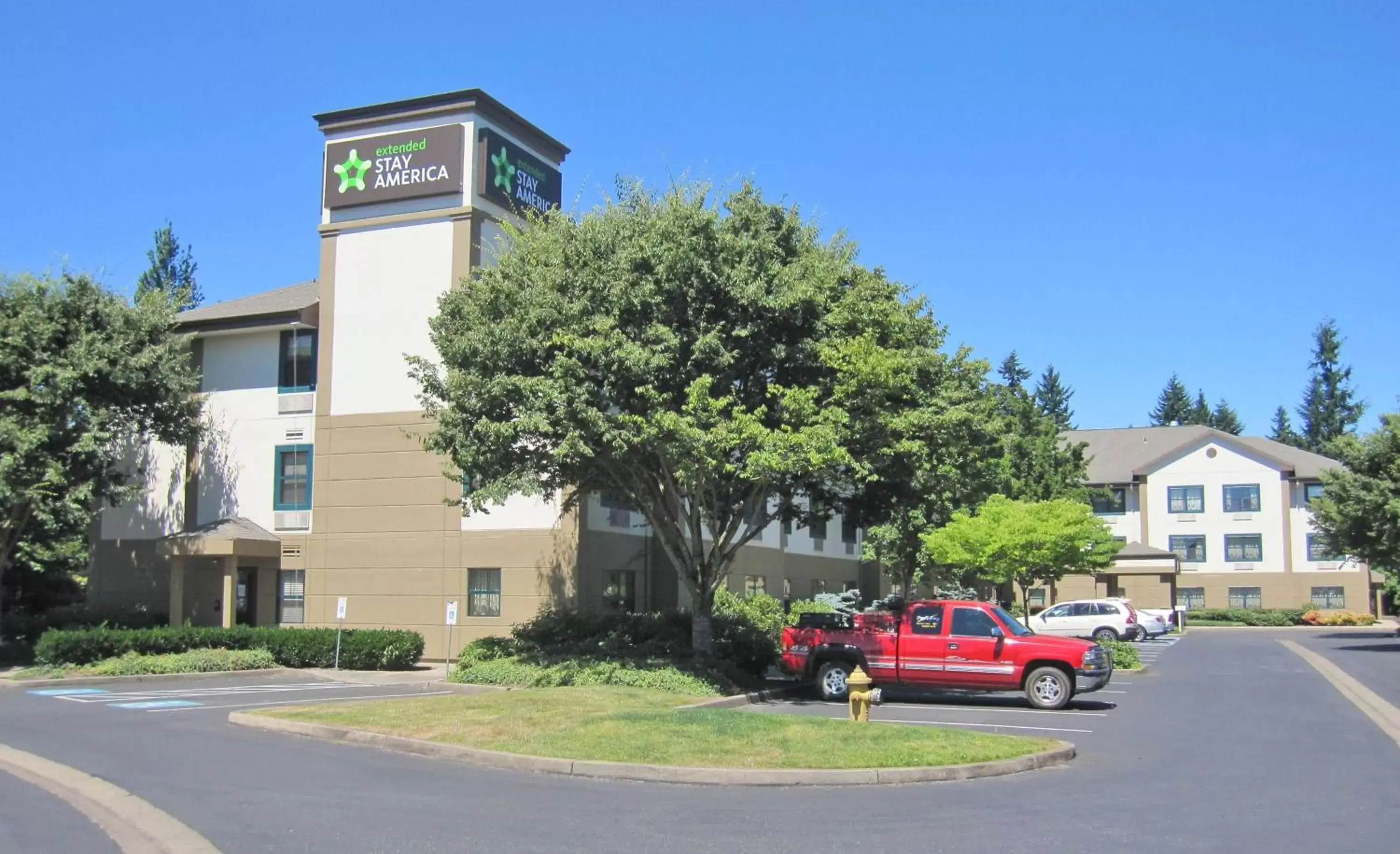Property Building in Extended Stay America Suites - Portland - Vancouver