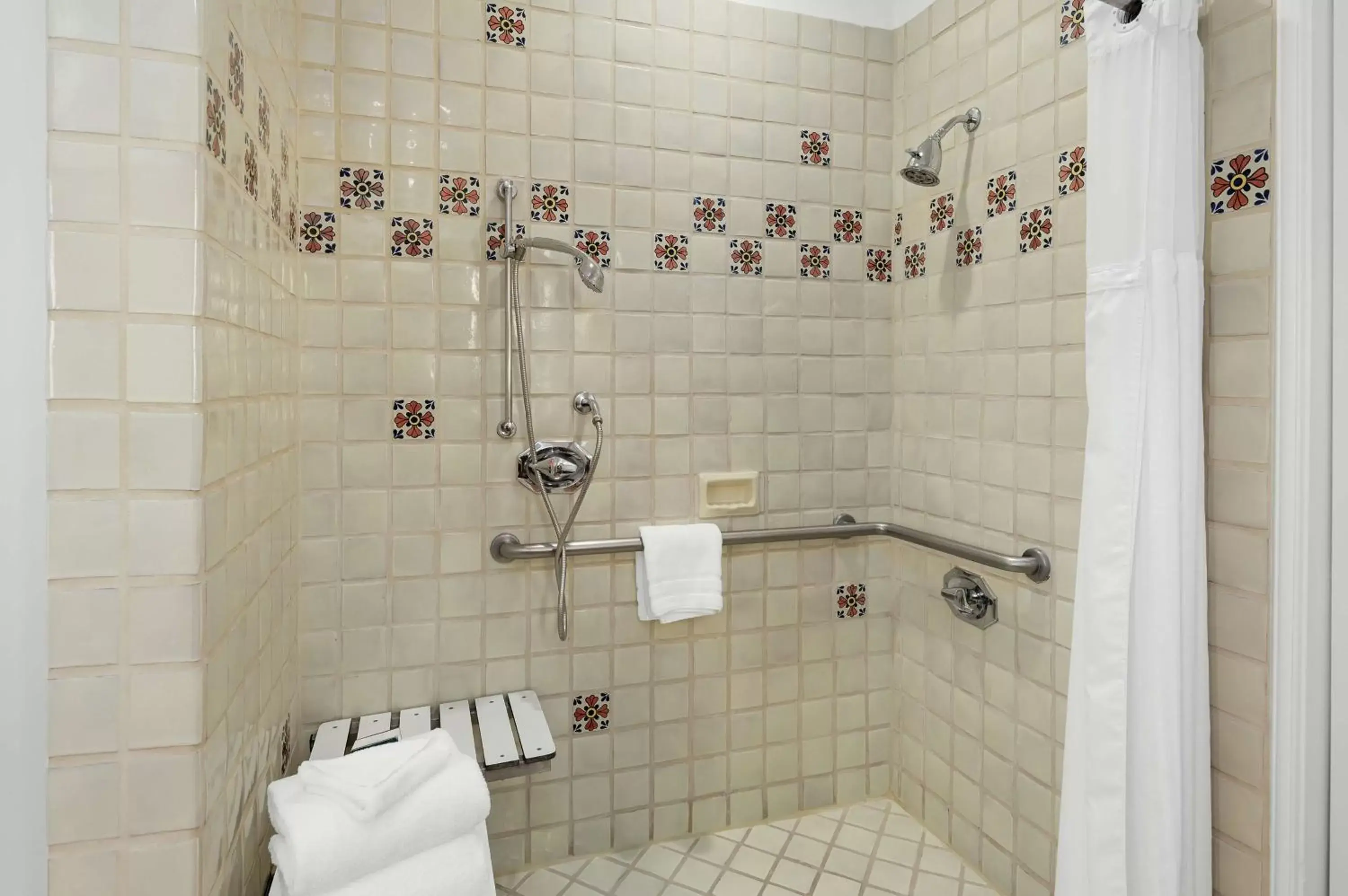 Bathroom in La Quinta Resort & Club, Curio Collection