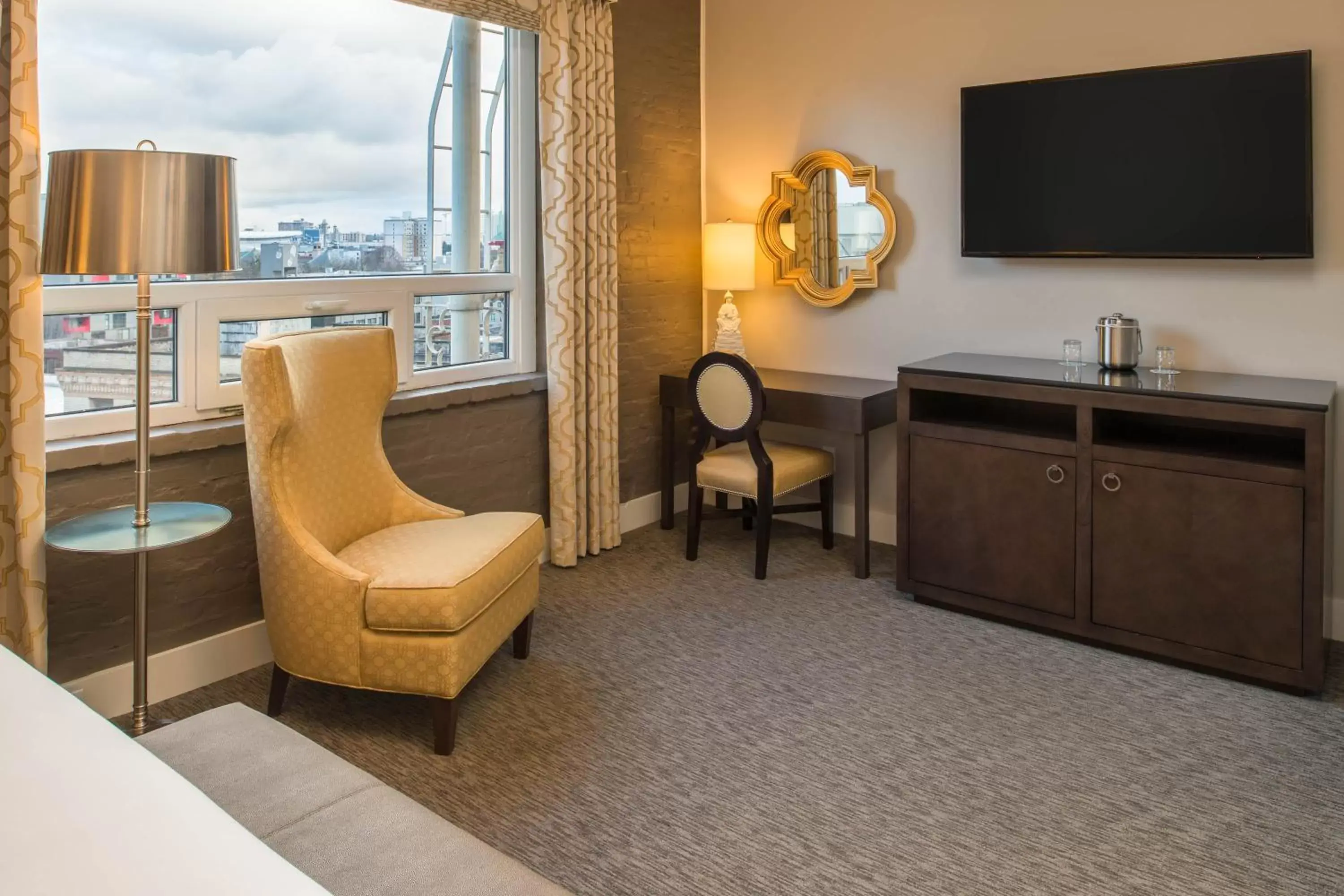 Bed in The Mark Spencer Hotel Bed in The Mark Spencer Hotel