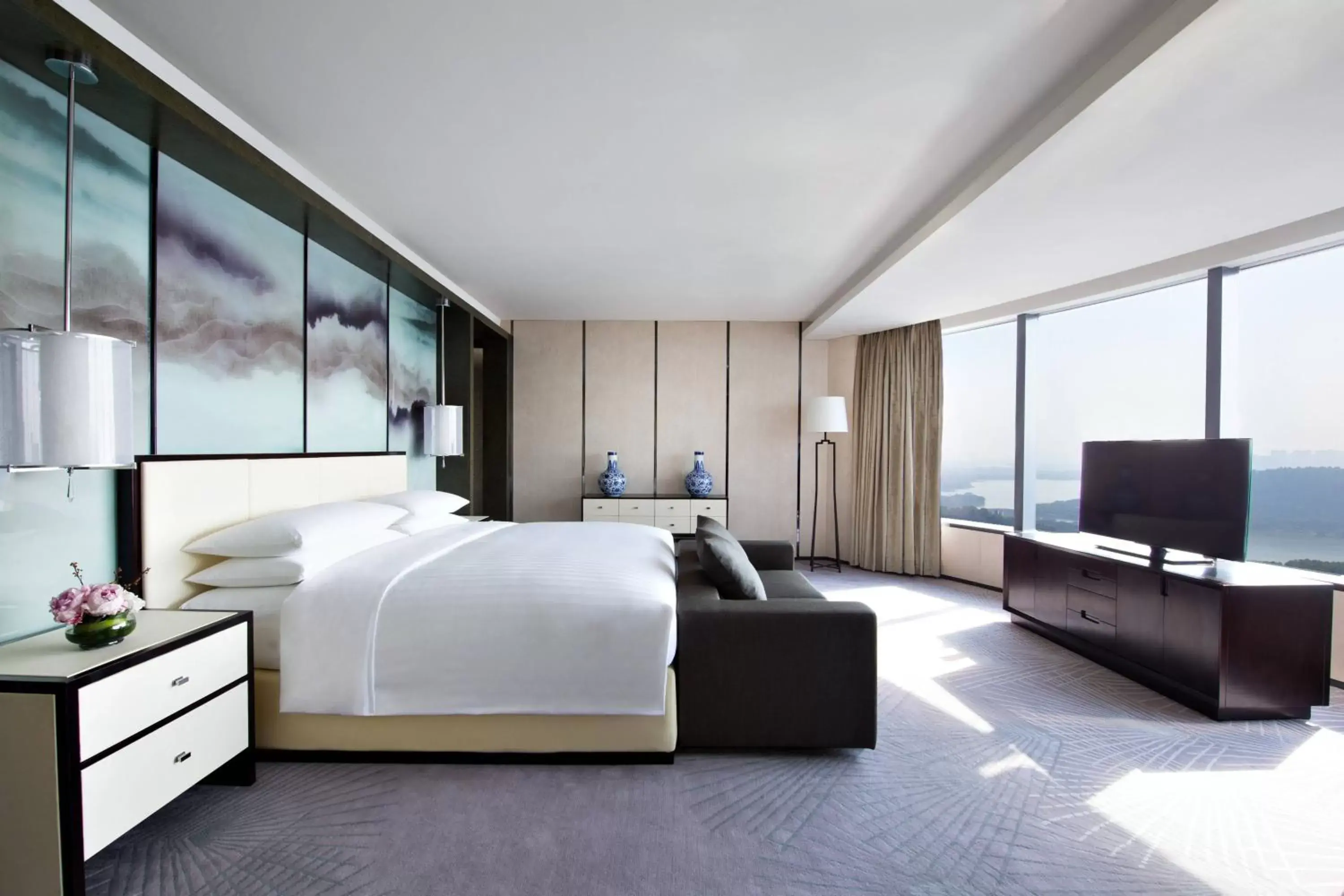 Bedroom in Shunde Marriott Hotel