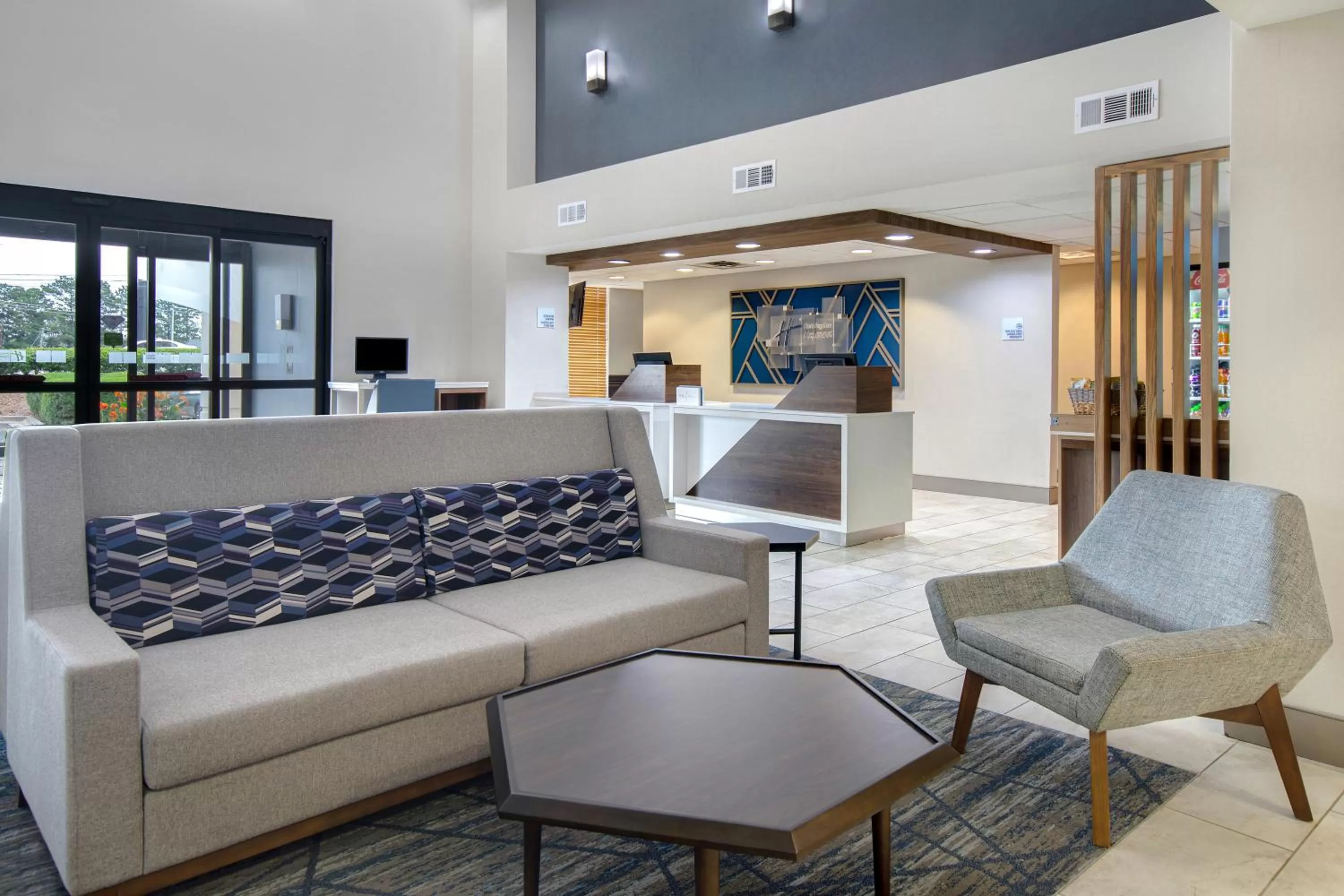 Lobby or reception in Holiday Inn Express Marietta - Atlanta Northwest by IHG