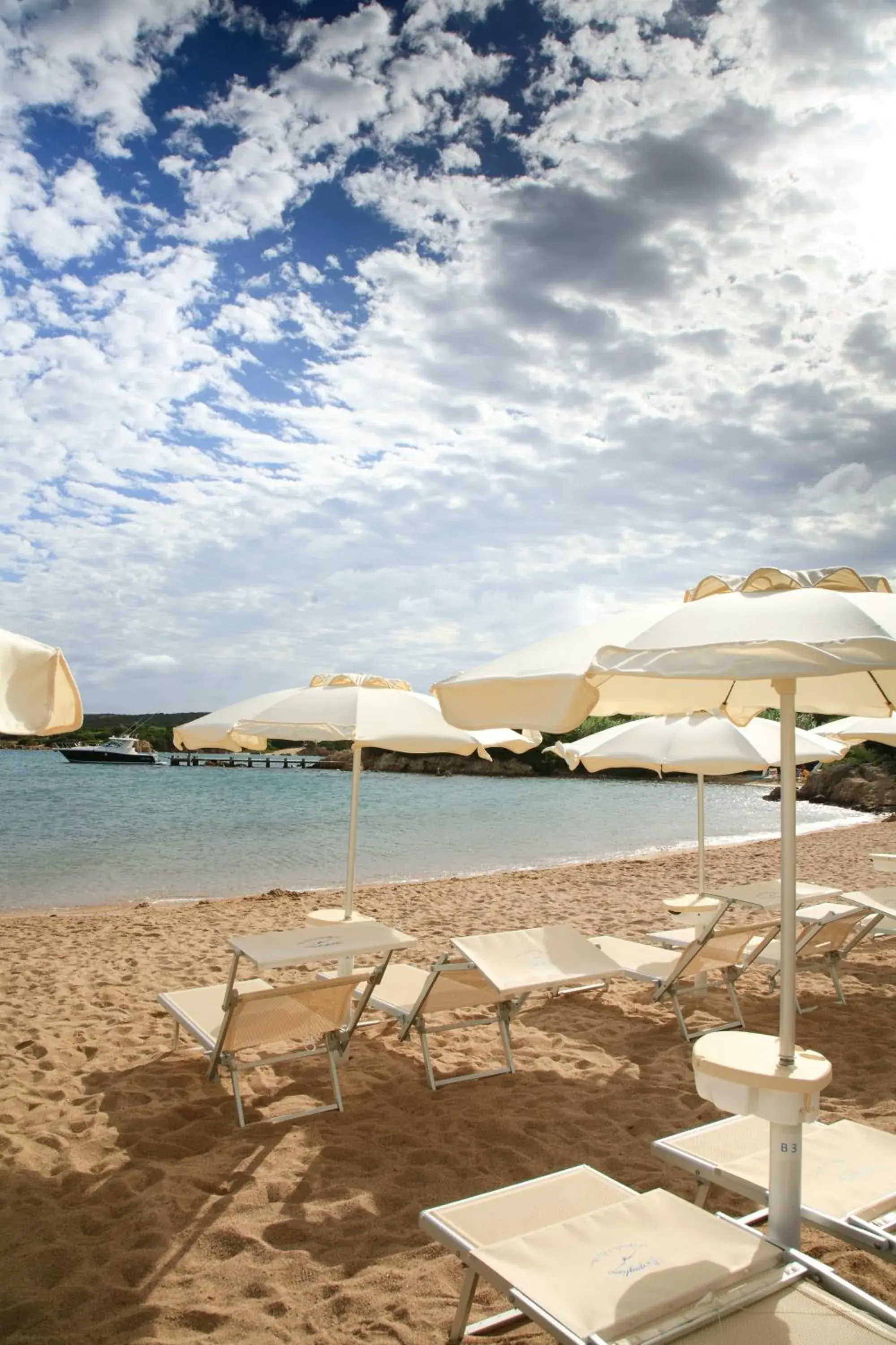 Area and facilities, Beach in Bagaglino I Giardini Di Porto Cervo